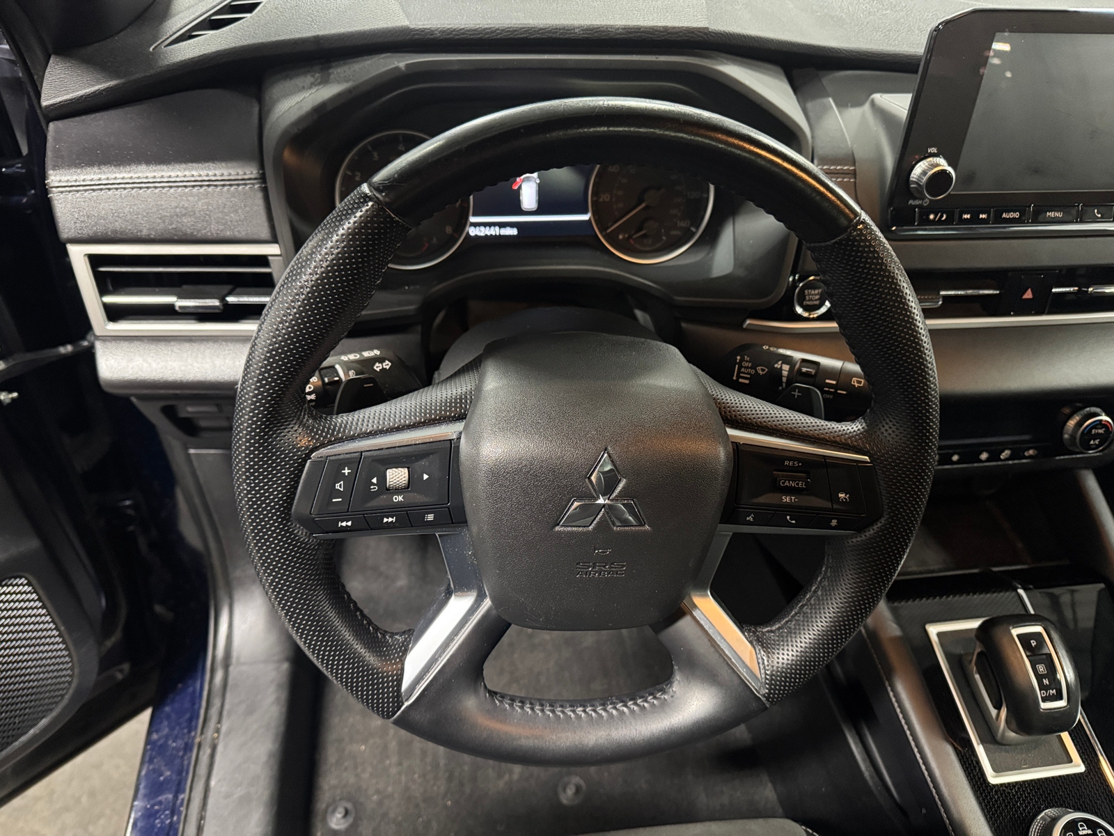 Thumbnail: 2022 Mitsubishi Outlander - 4