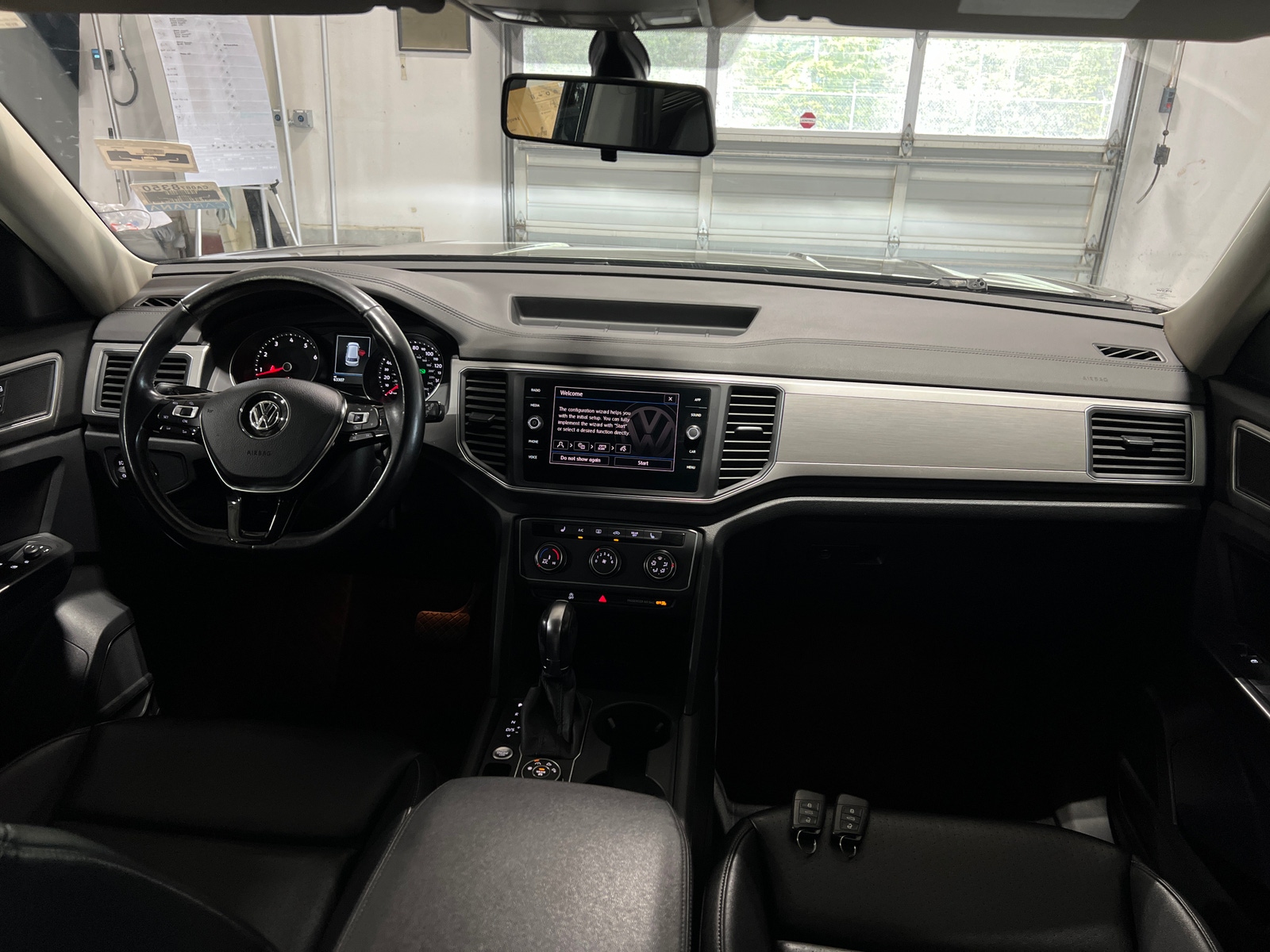 Thumbnail: 2018 Volkswagen Atlas - 2