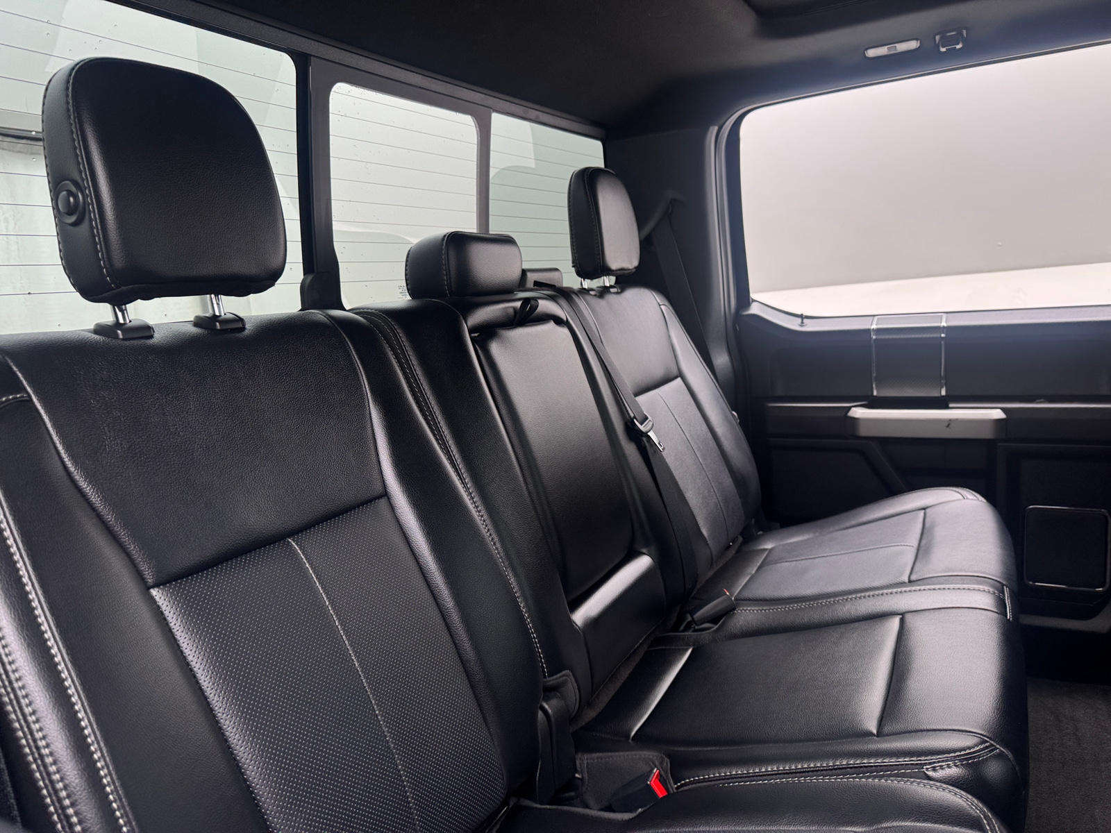 Thumbnail: 2019 Ford Econoline - 5