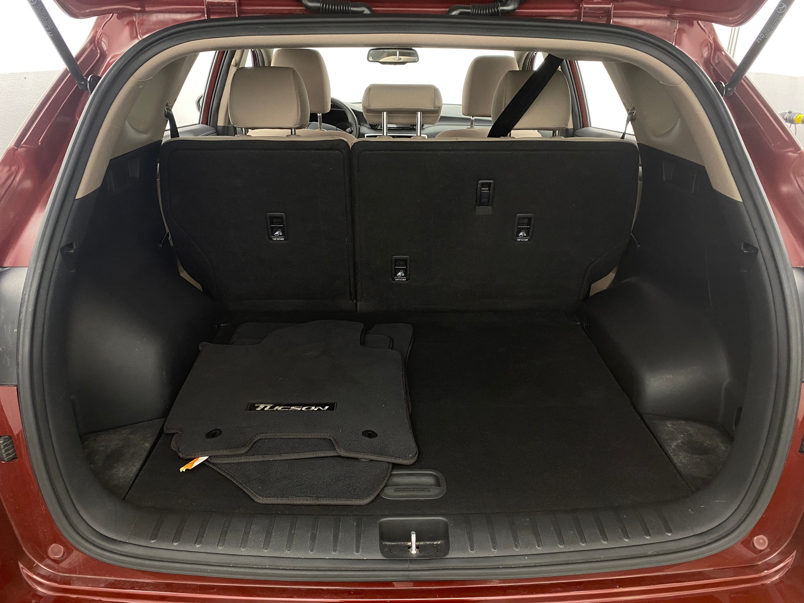 Thumbnail: 2019 Hyundai Tucson - 7