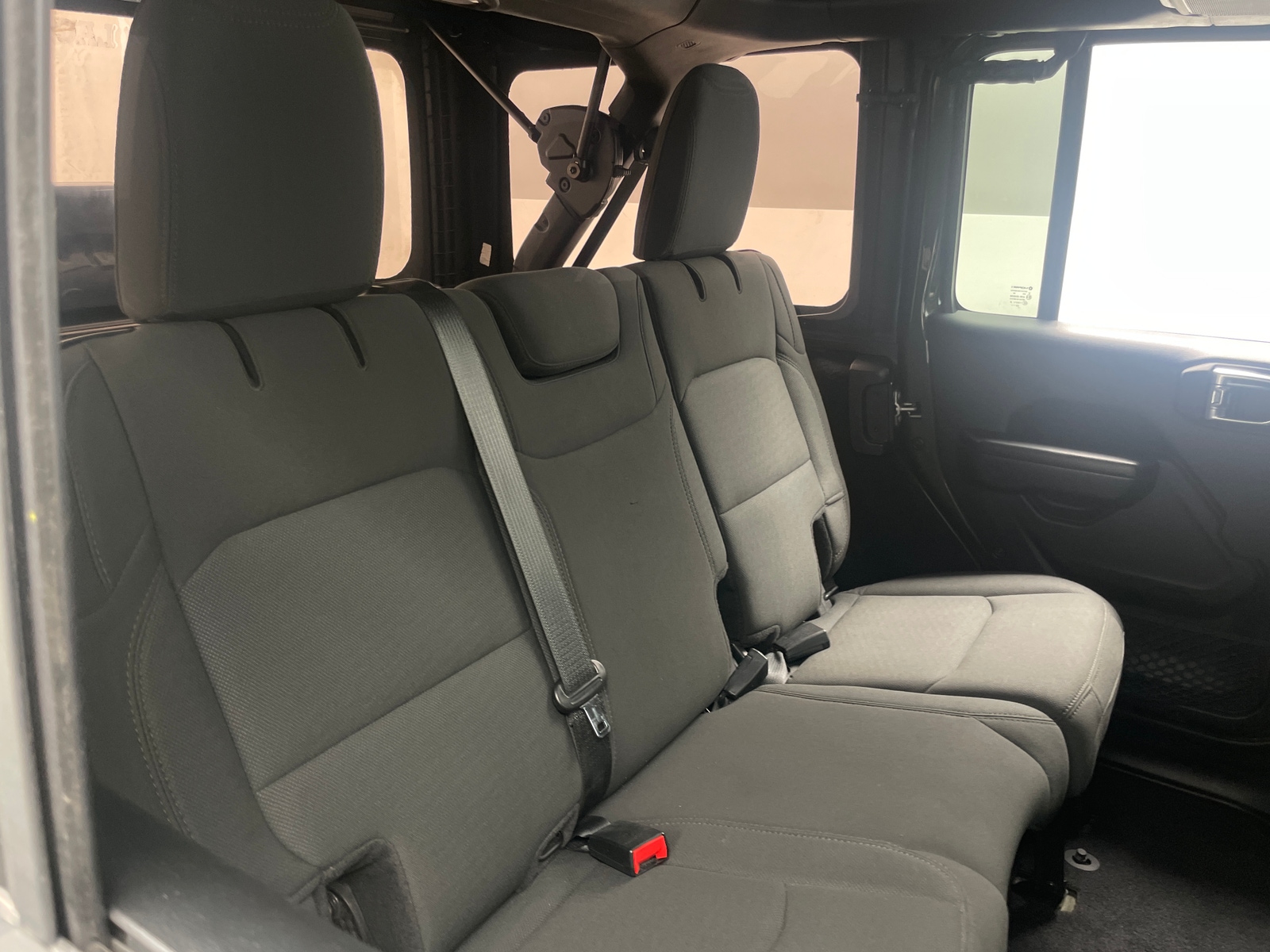 Thumbnail: 2021 Jeep Wrangler - 6