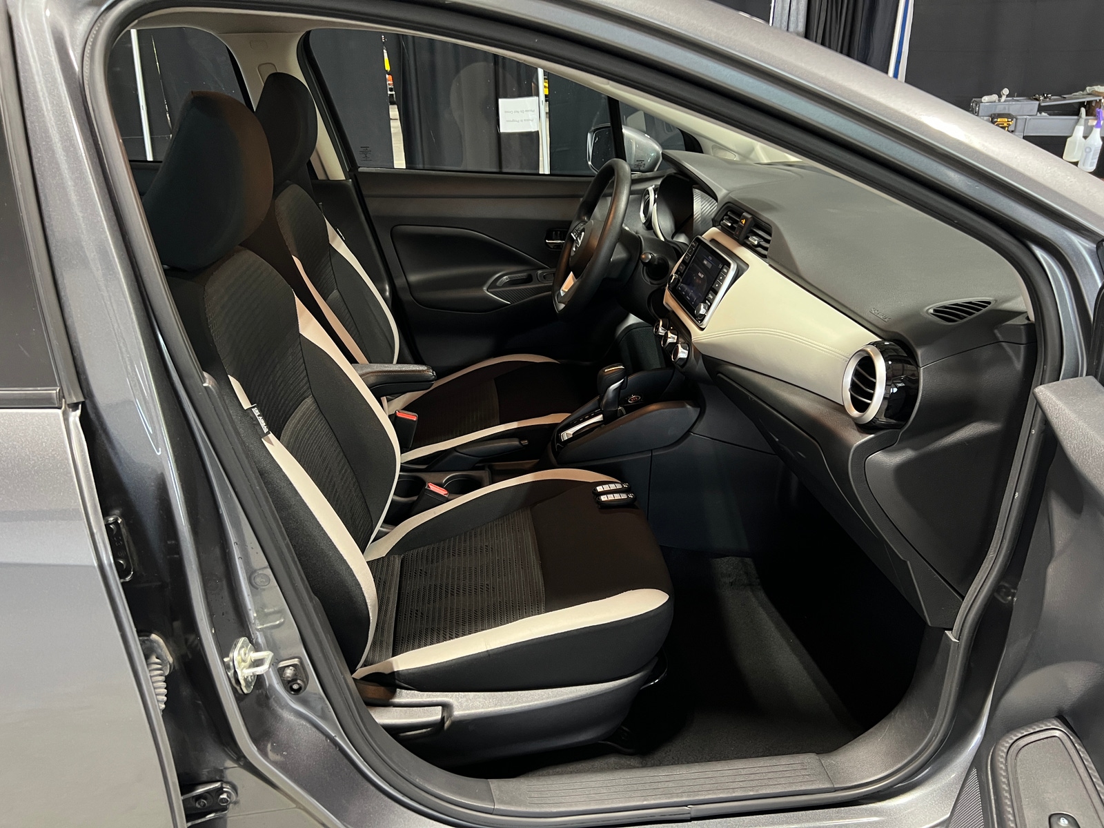 Thumbnail: 2020 Nissan Versa - 2