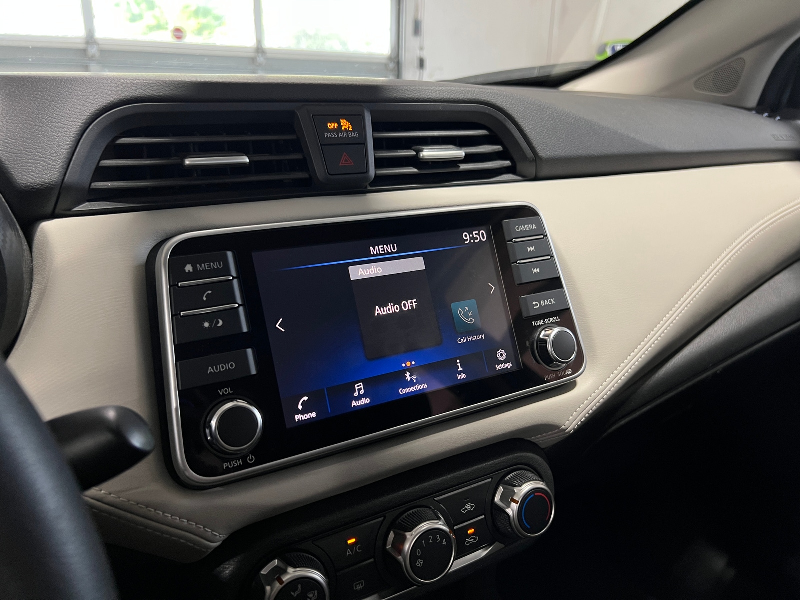 Thumbnail: 2020 Nissan Versa - 4