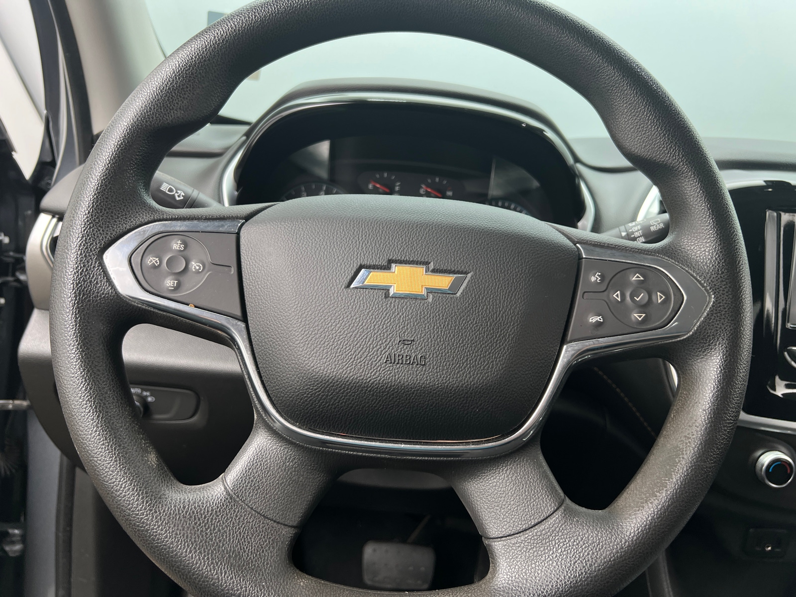 Thumbnail: 2018 Chevrolet Traverse - 5