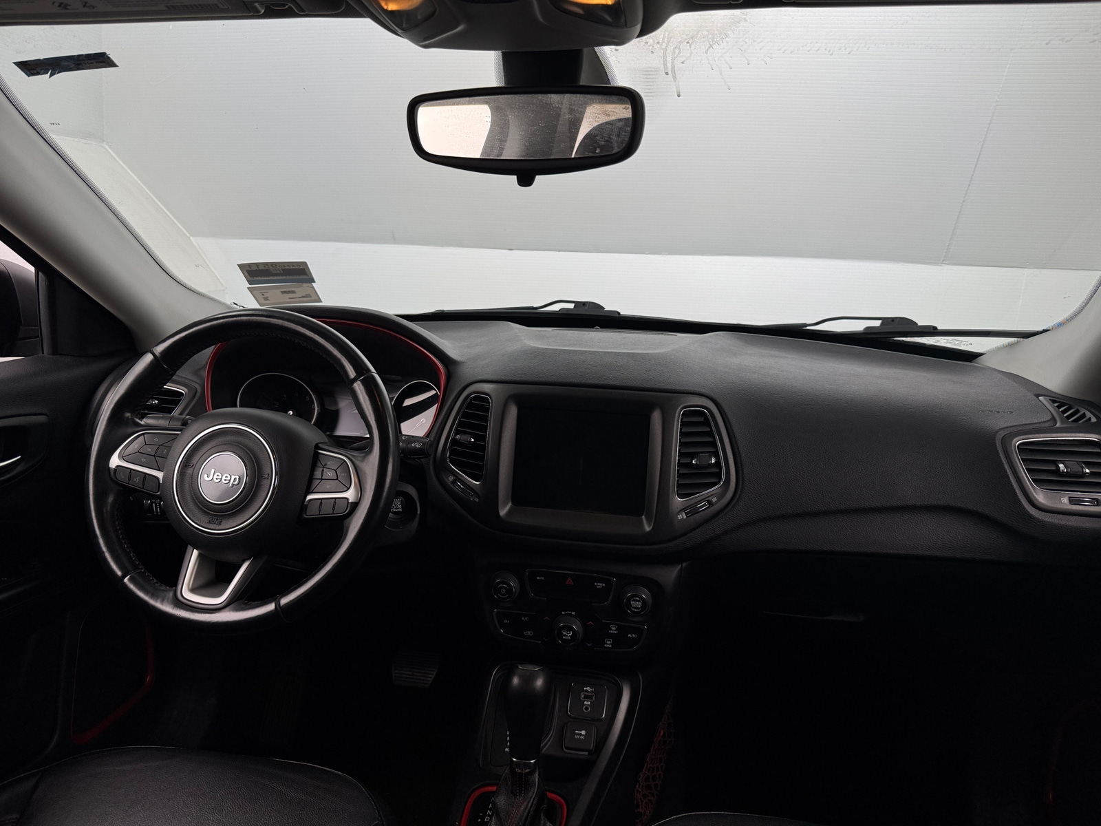 Thumbnail: 2020 Jeep Compass - 3