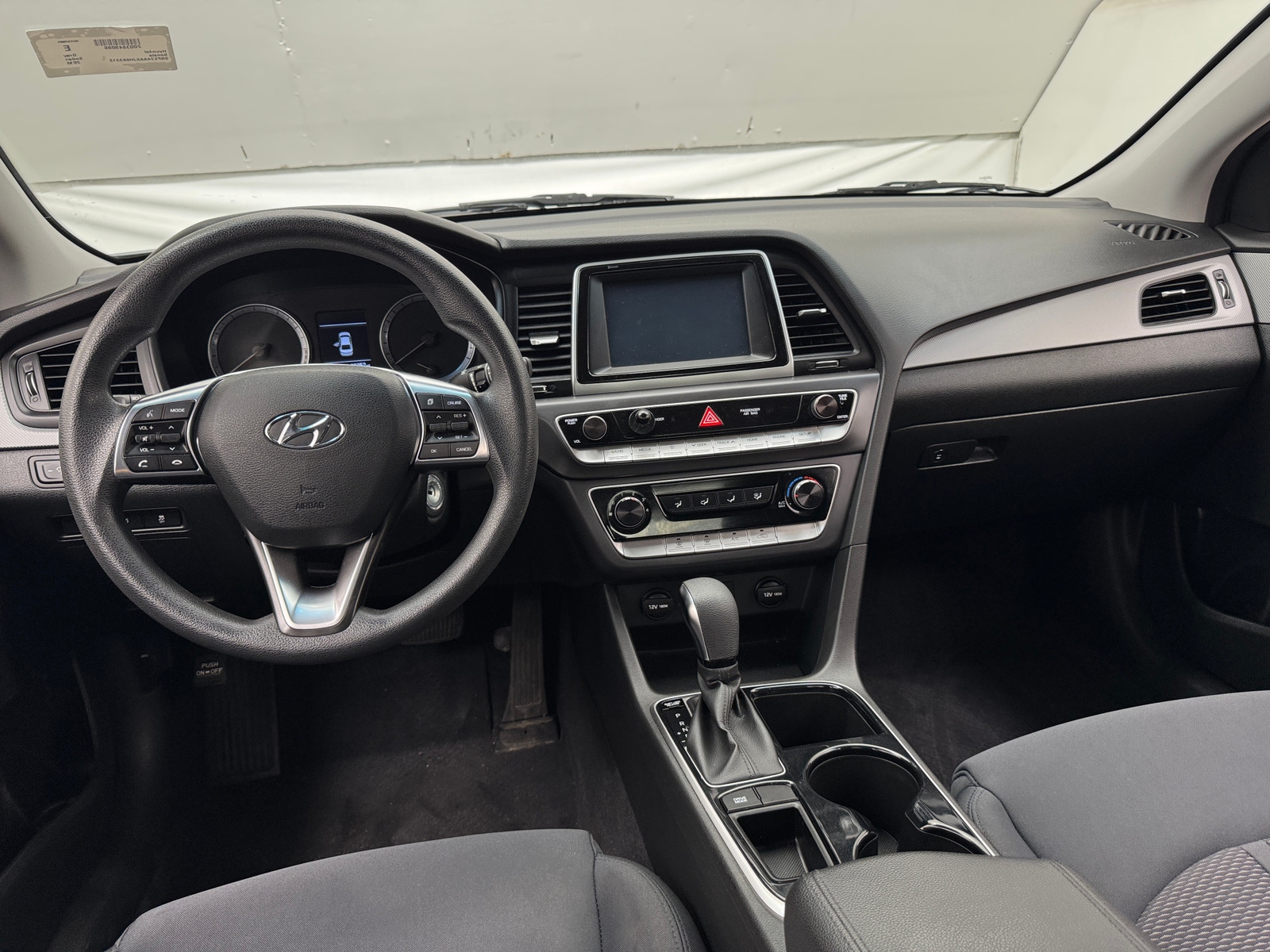 Thumbnail: 2018 Hyundai Sonata - 3