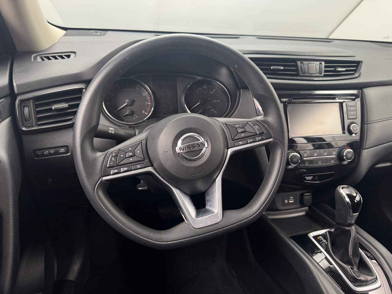 Thumbnail: 2018 Nissan Rogue - 5