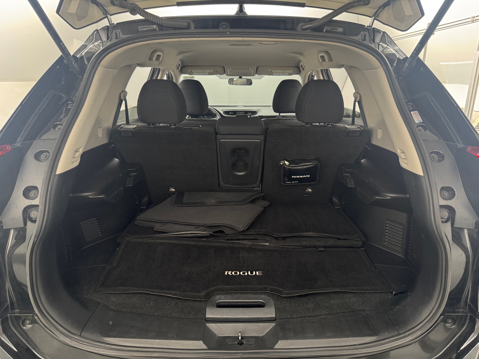 Thumbnail: 2018 Nissan Rogue - 7