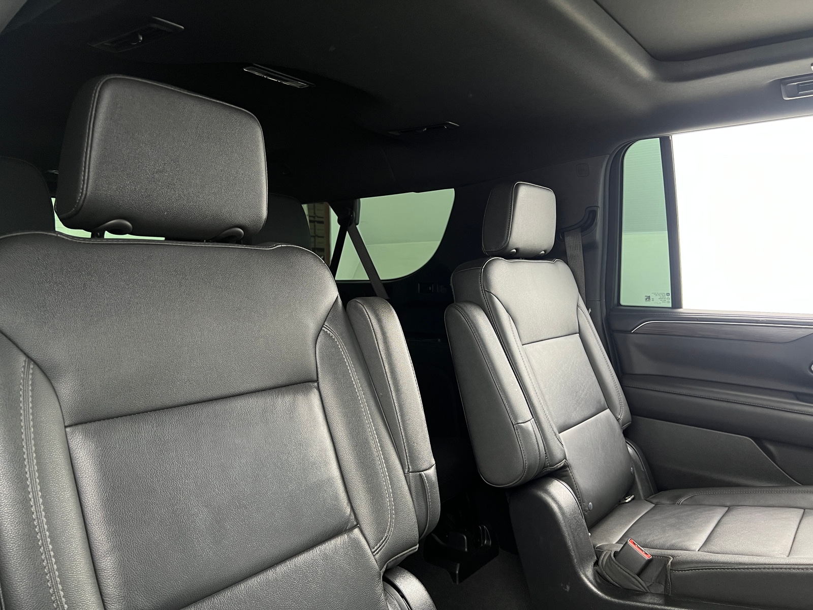 Thumbnail: 2022 Chevrolet Suburban - 5