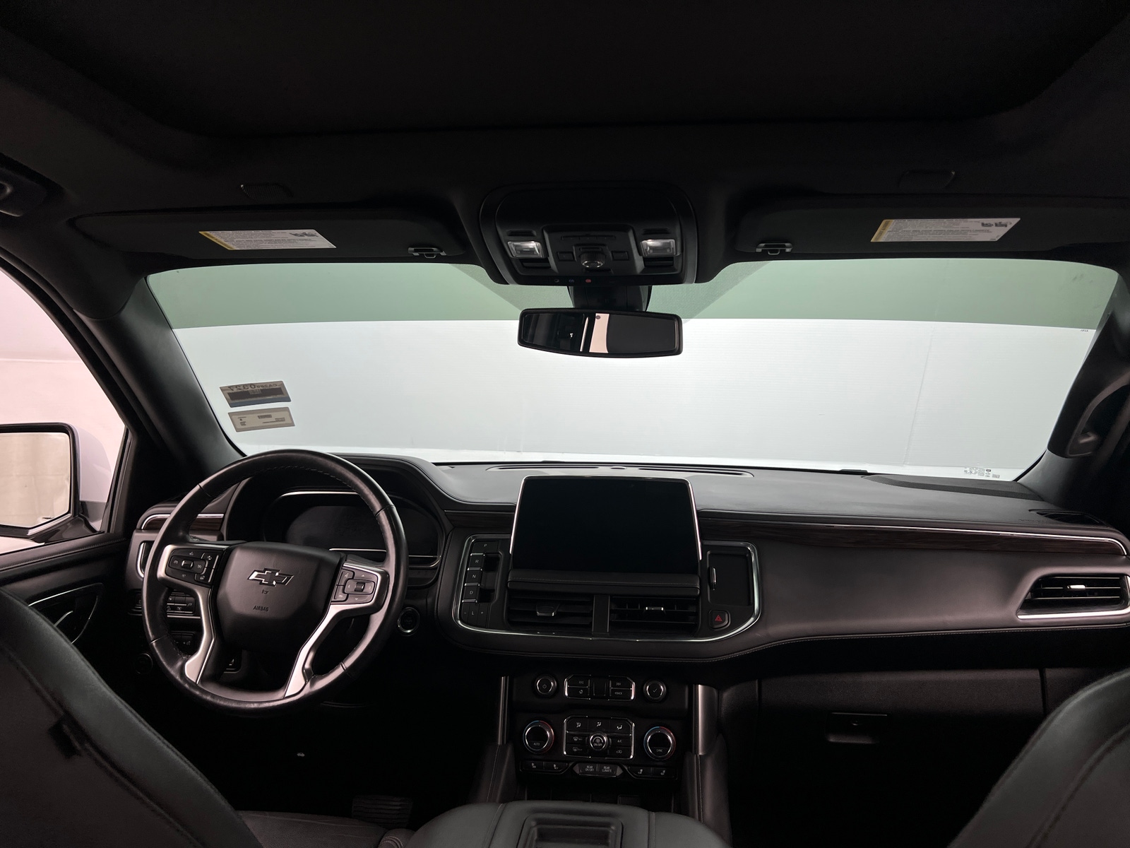 Thumbnail: 2022 Chevrolet Suburban - 2