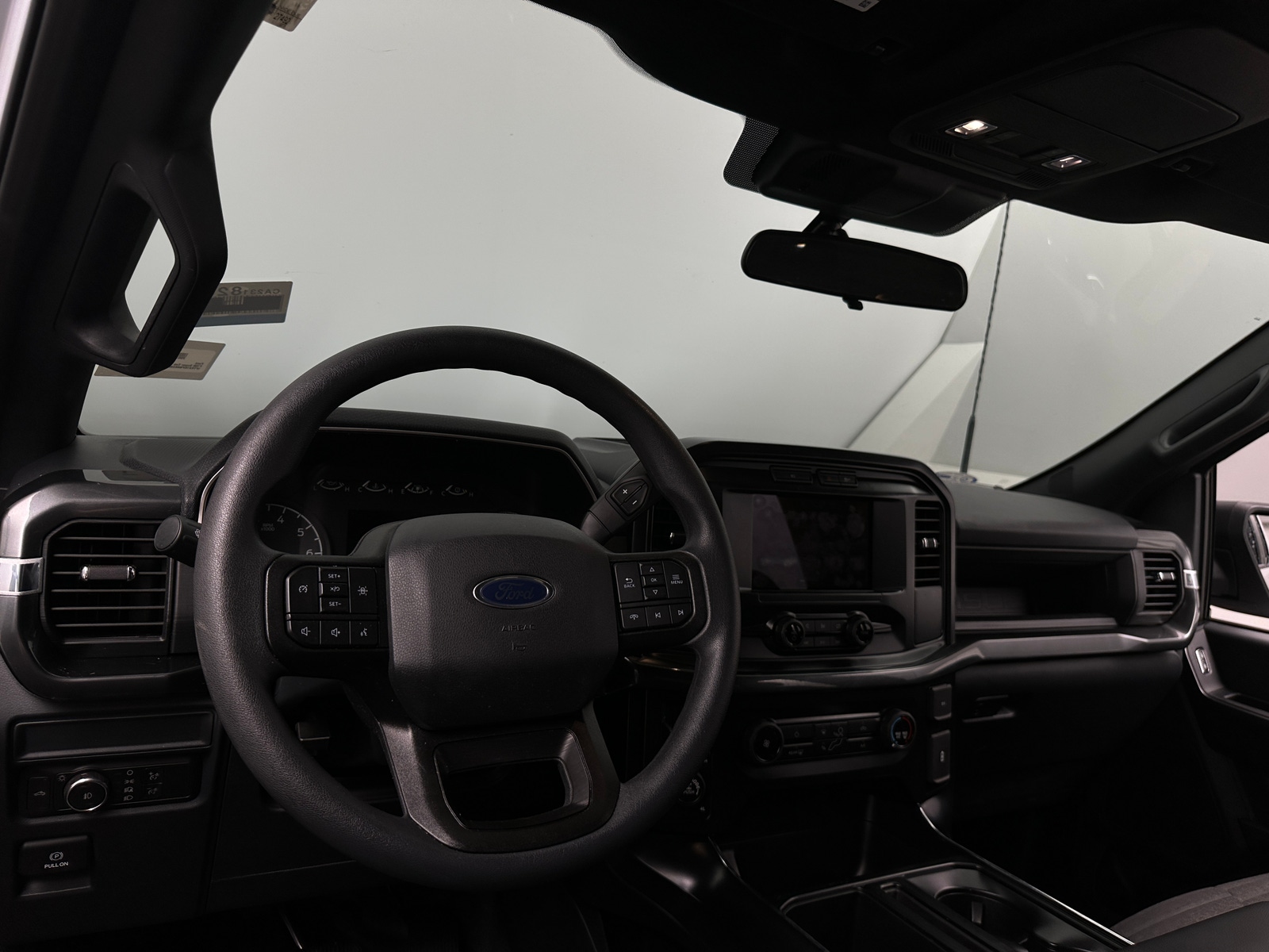 Thumbnail: 2022 Ford Econoline - 3