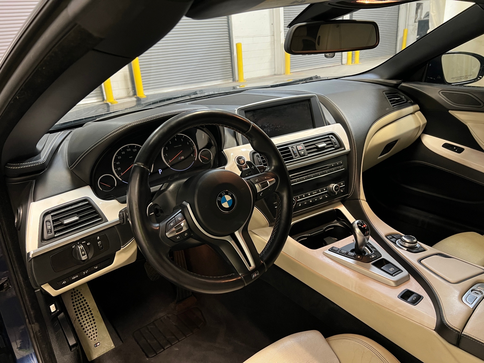 Thumbnail: 2013 BMW M6 - 2