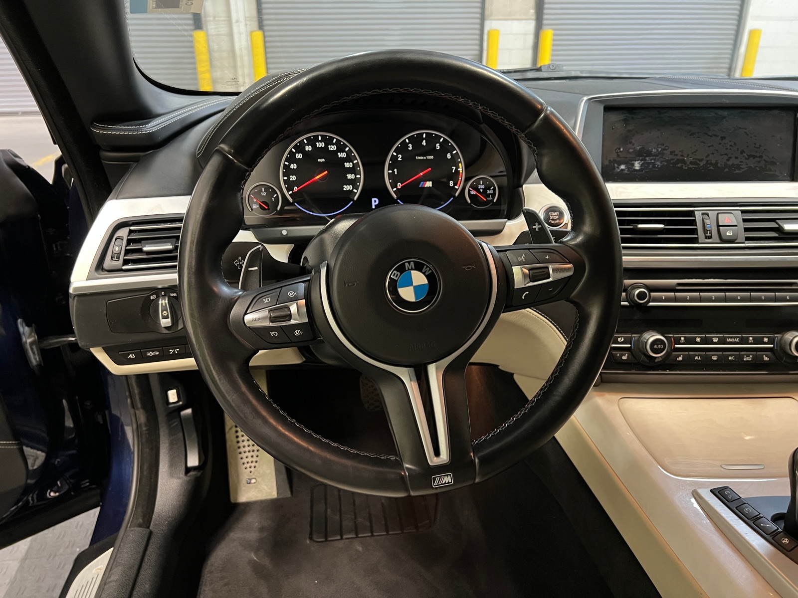 Thumbnail: 2013 BMW M6 - 4