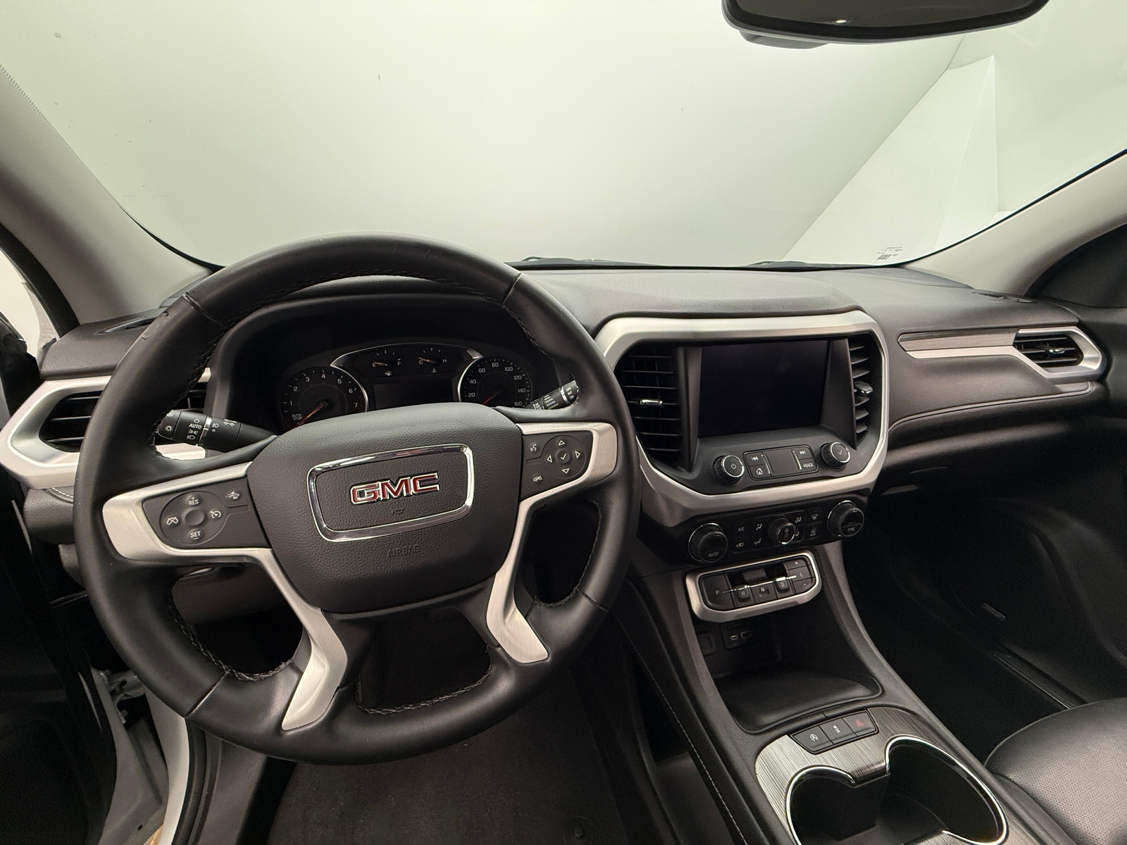 Thumbnail: 2023 GMC Acadia - 3
