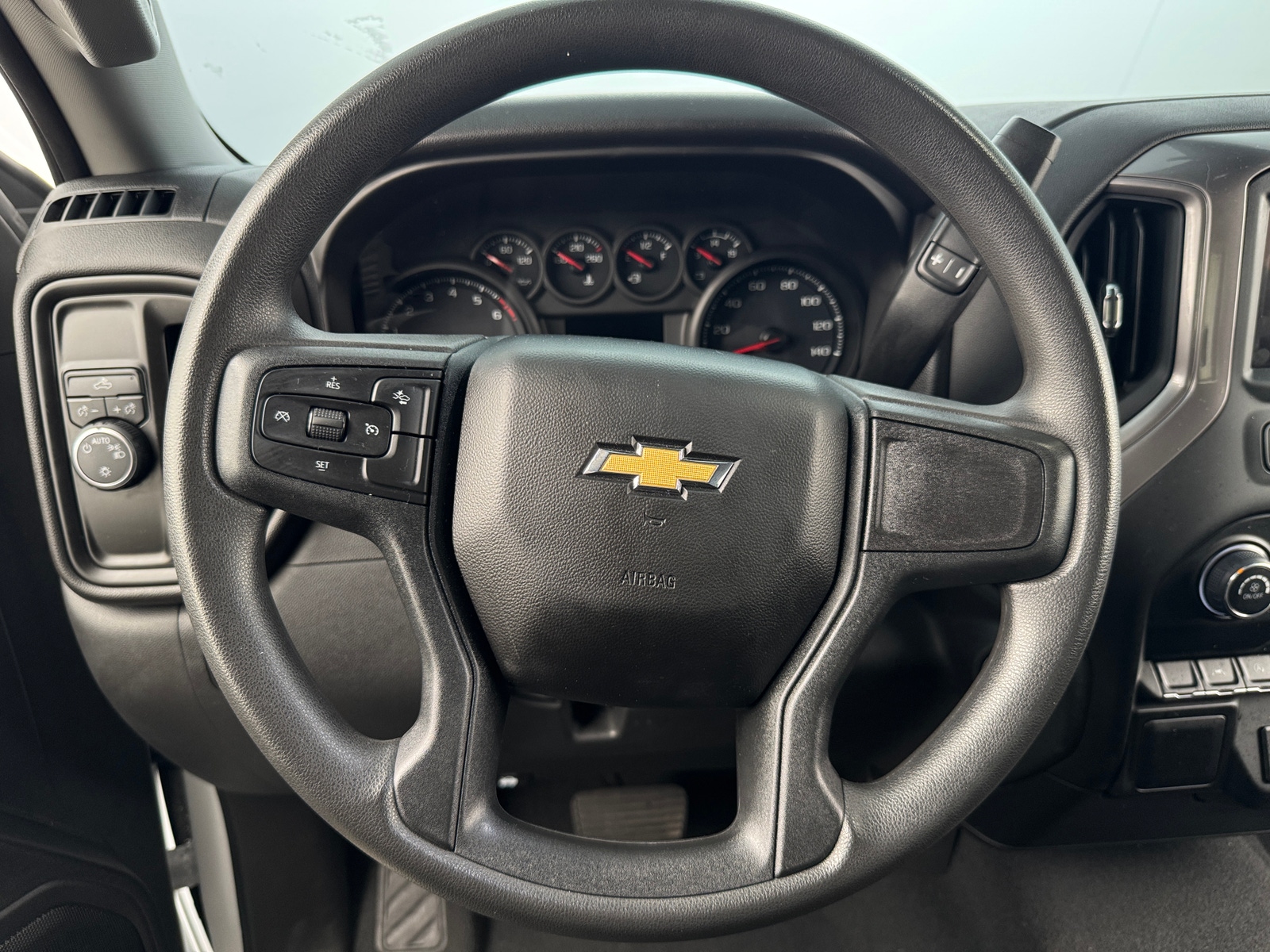 Thumbnail: 2023 Chevrolet Silverado 1500 - 5