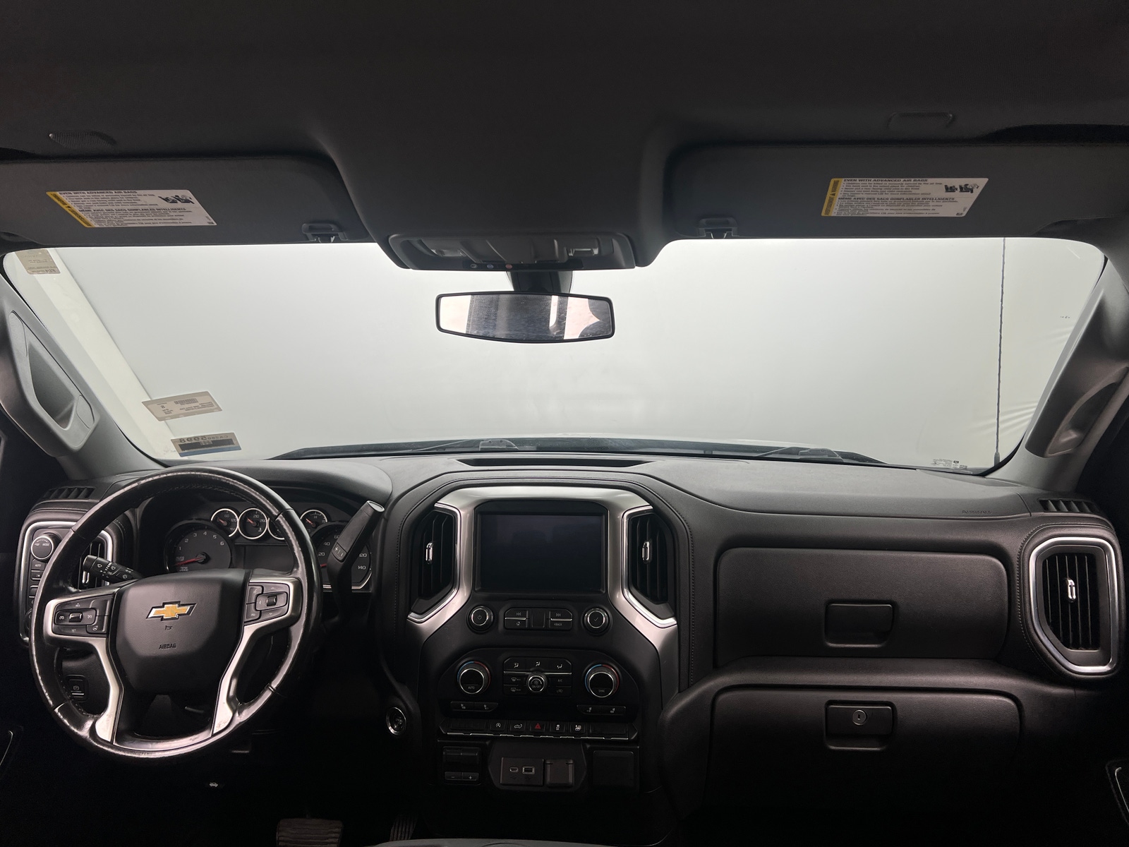 Thumbnail: 2020 Chevrolet Silverado 1500 - 3