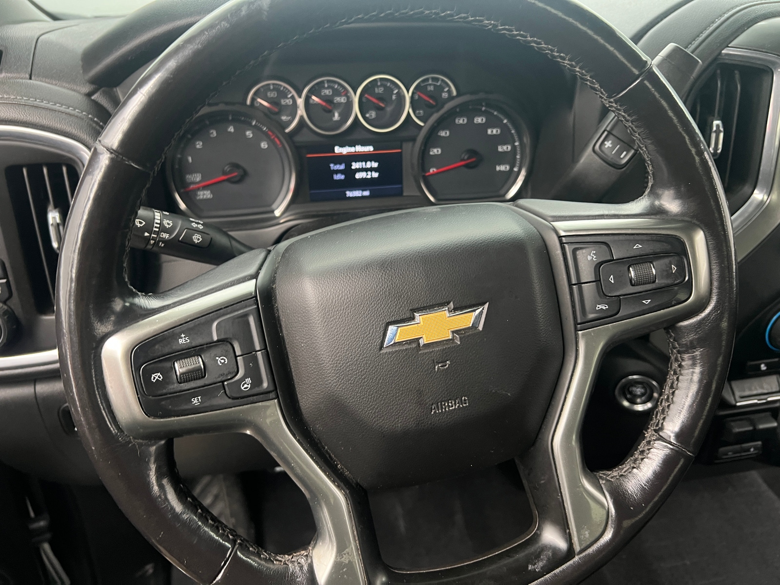 Thumbnail: 2020 Chevrolet Silverado 1500 - 5