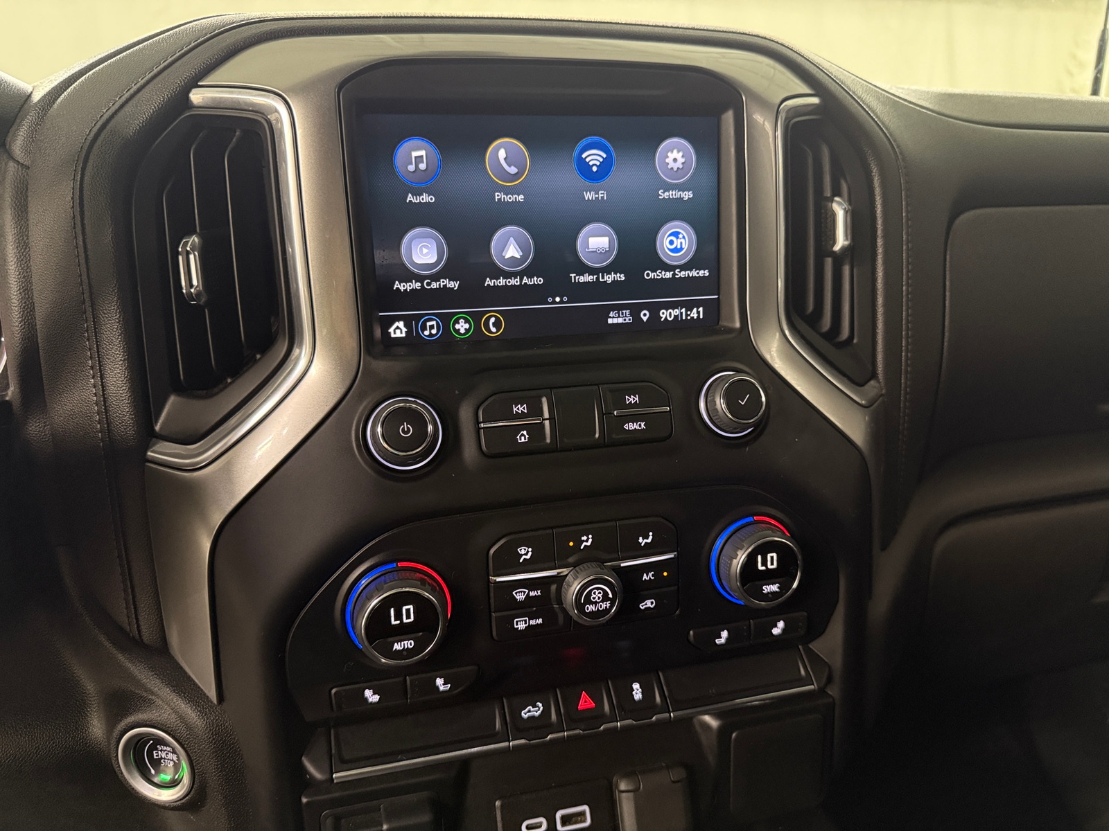 Thumbnail: 2022 Chevrolet Silverado 2500 - 4