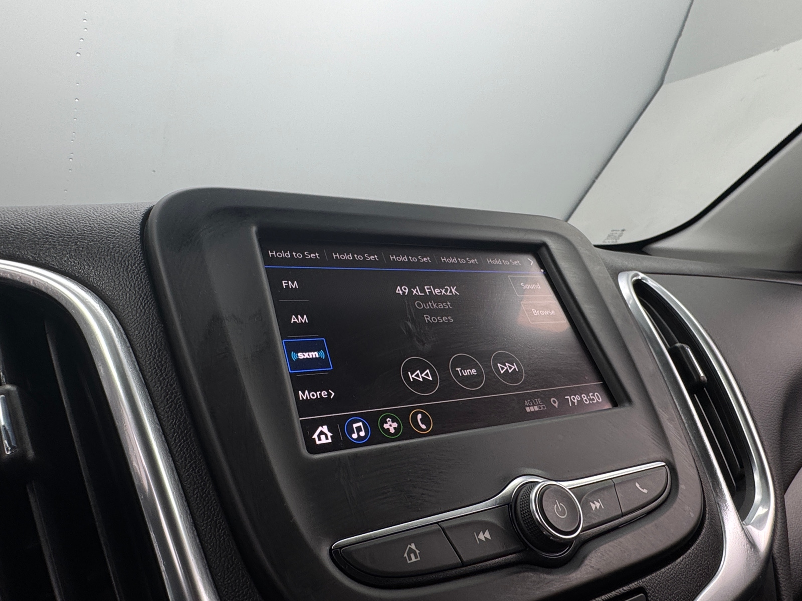 Thumbnail: 2021 Chevrolet Equinox - 4
