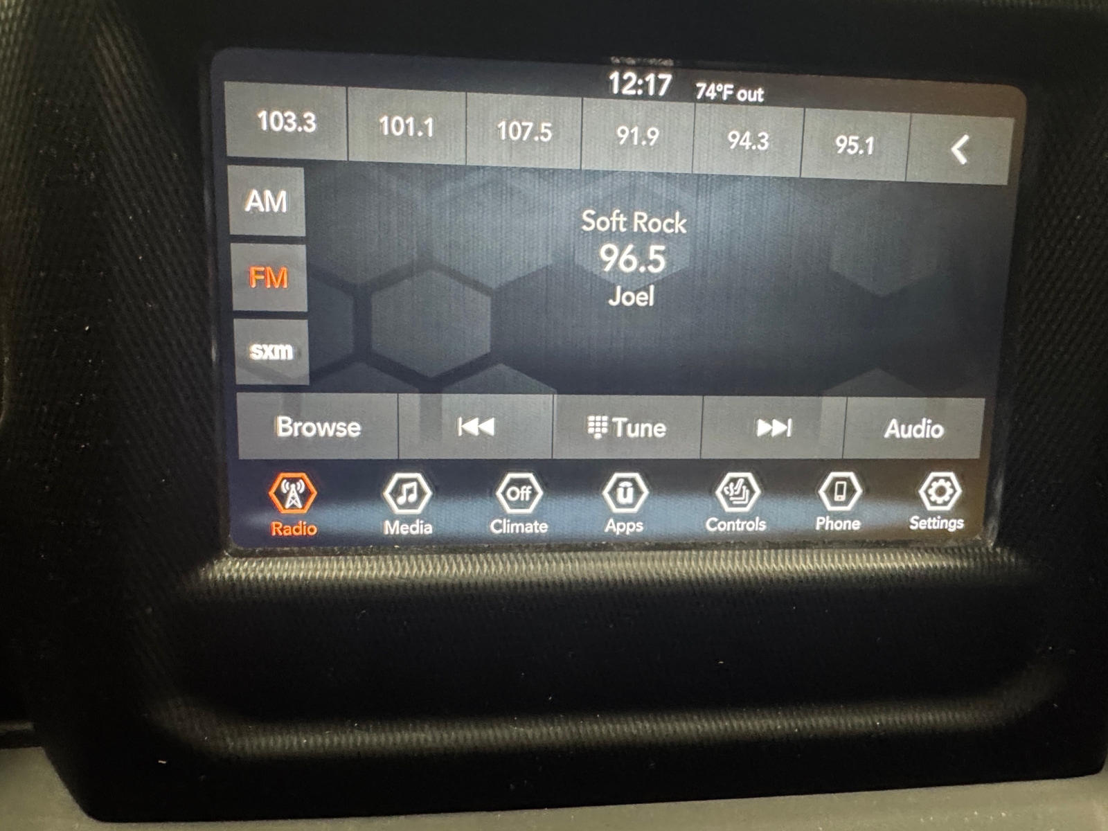 Thumbnail: 2021 Jeep Wrangler - 3