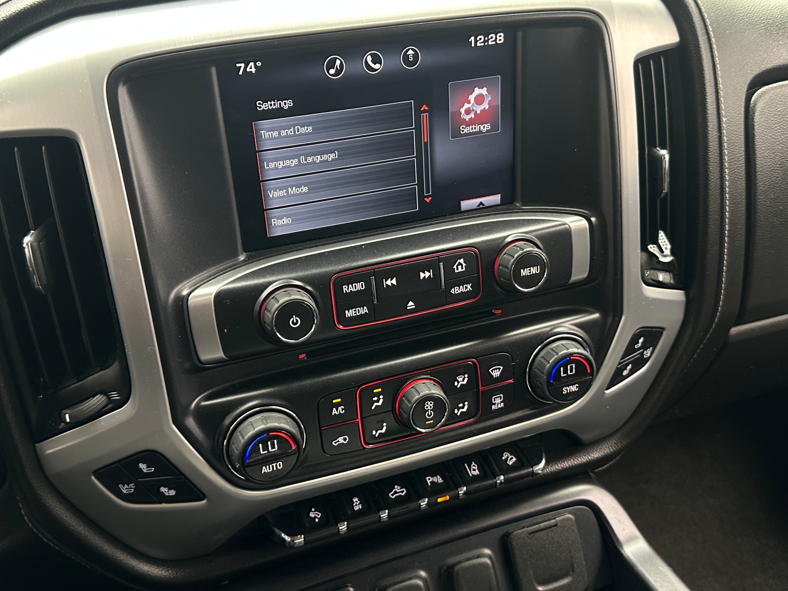 Thumbnail: 2015 GMC Sierra 1500 - 2