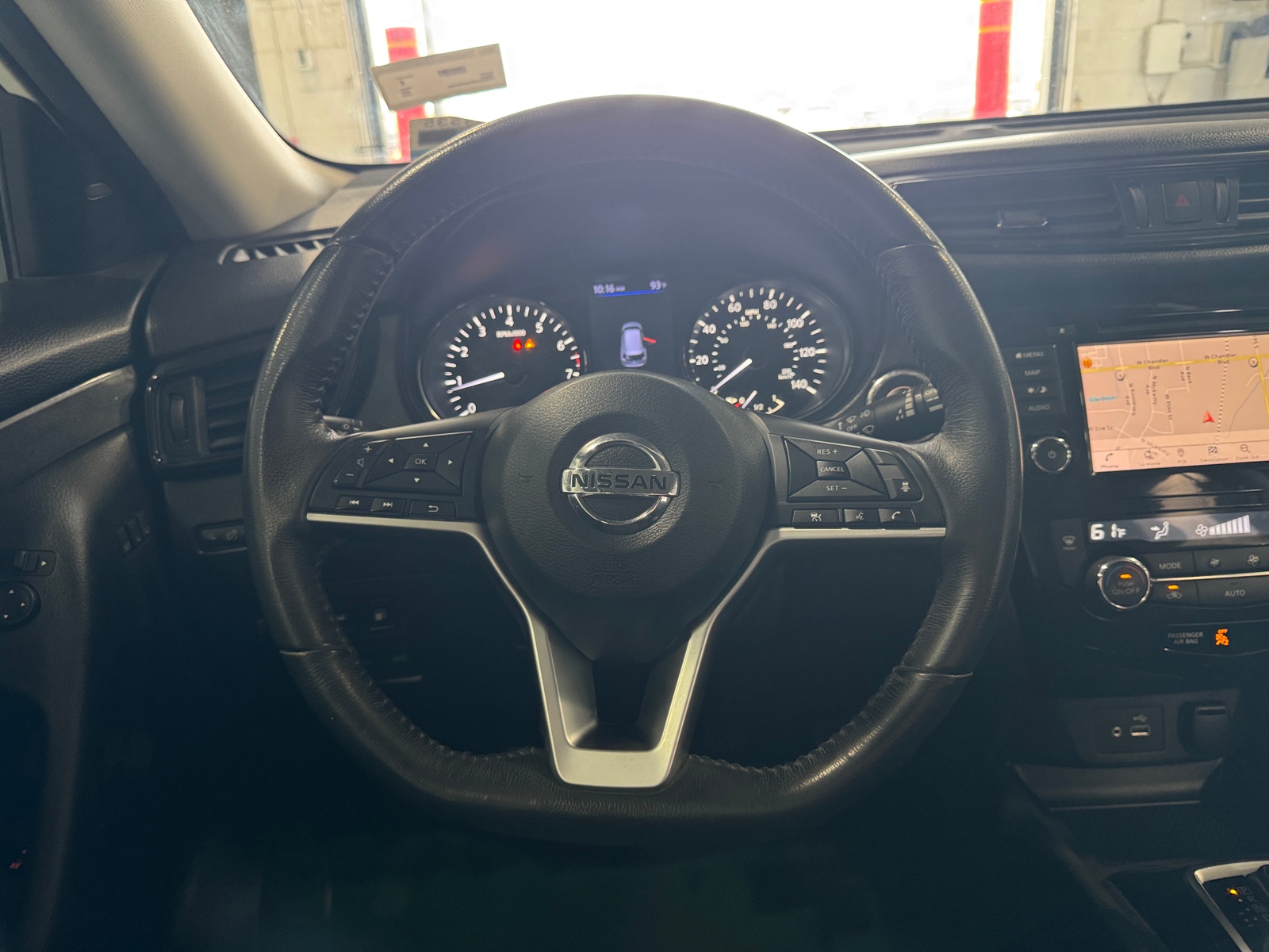 Thumbnail: 2018 Nissan Rogue - 5