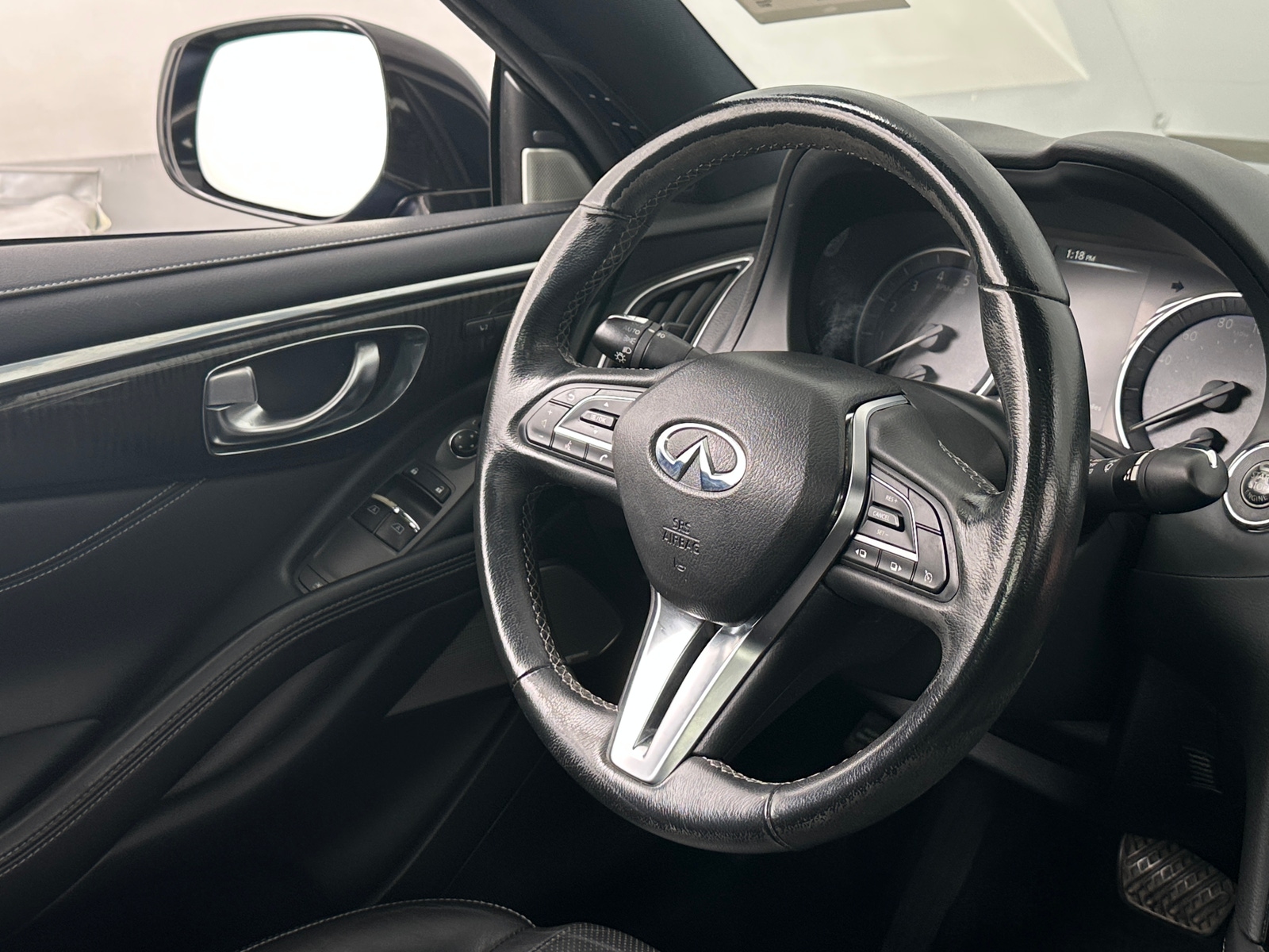 Thumbnail: 2017 INFINITI Q60 - 3