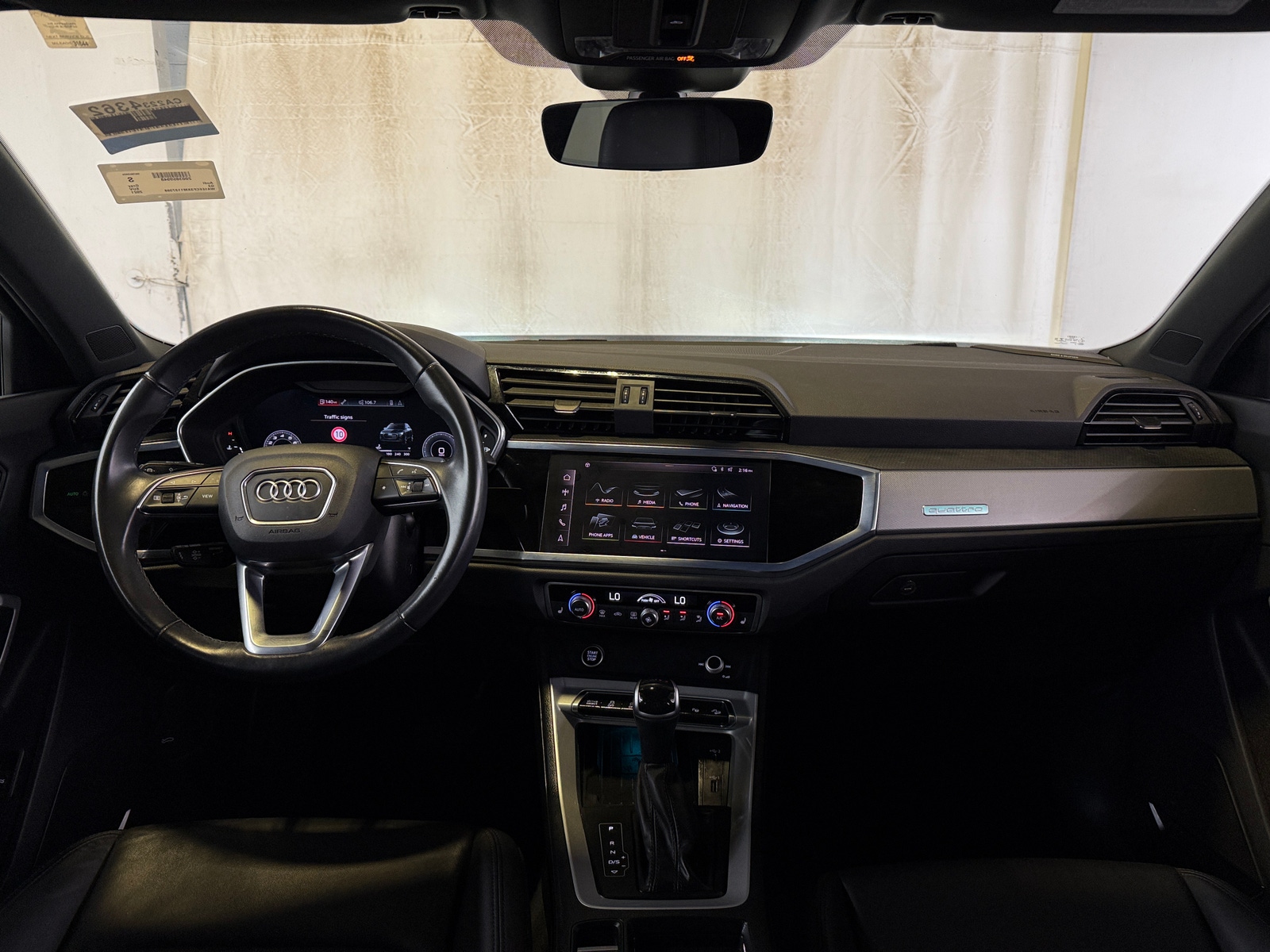 Thumbnail: 2021 Audi Q3 - 2