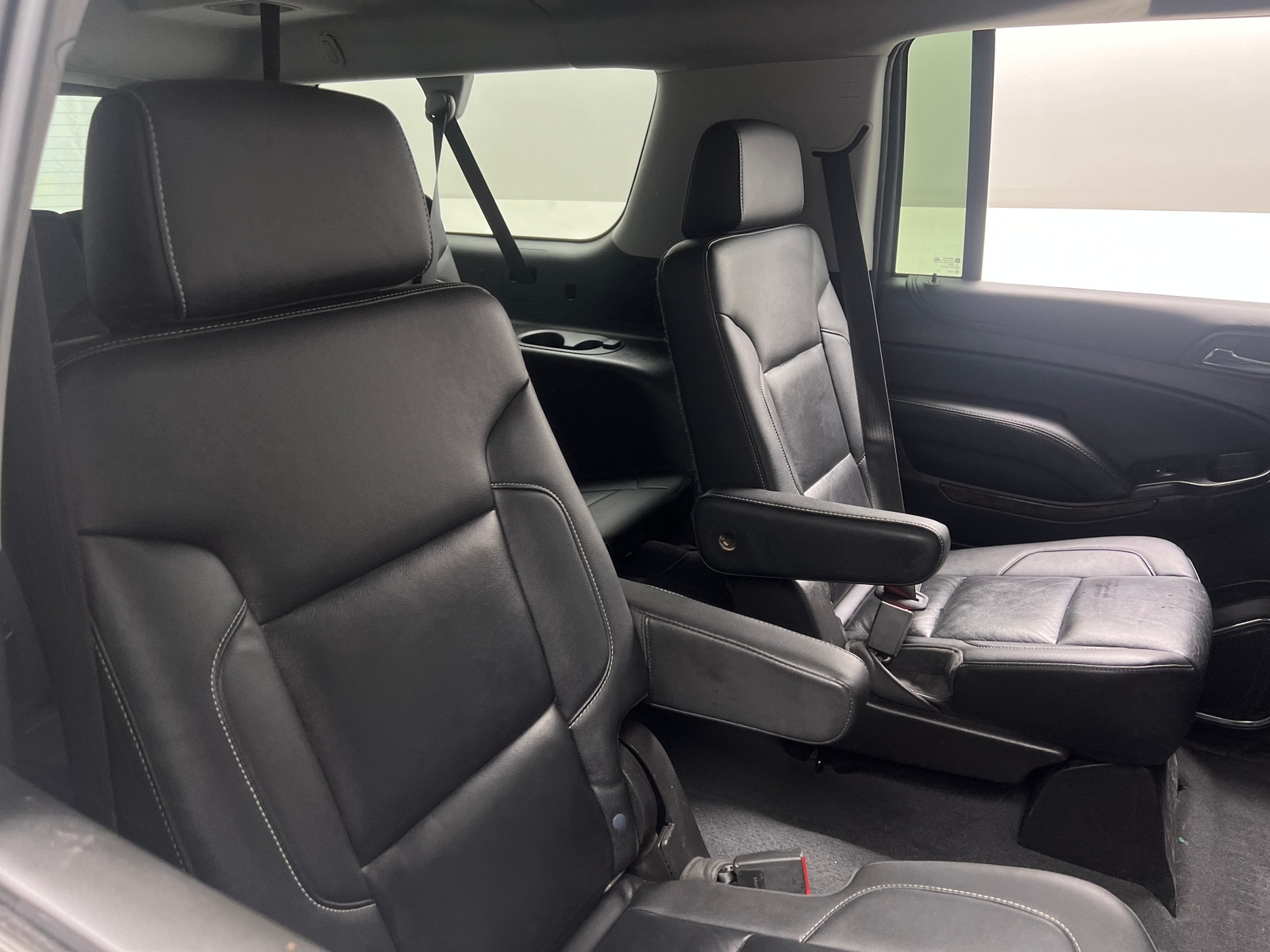 Thumbnail: 2019 Chevrolet Suburban - 5