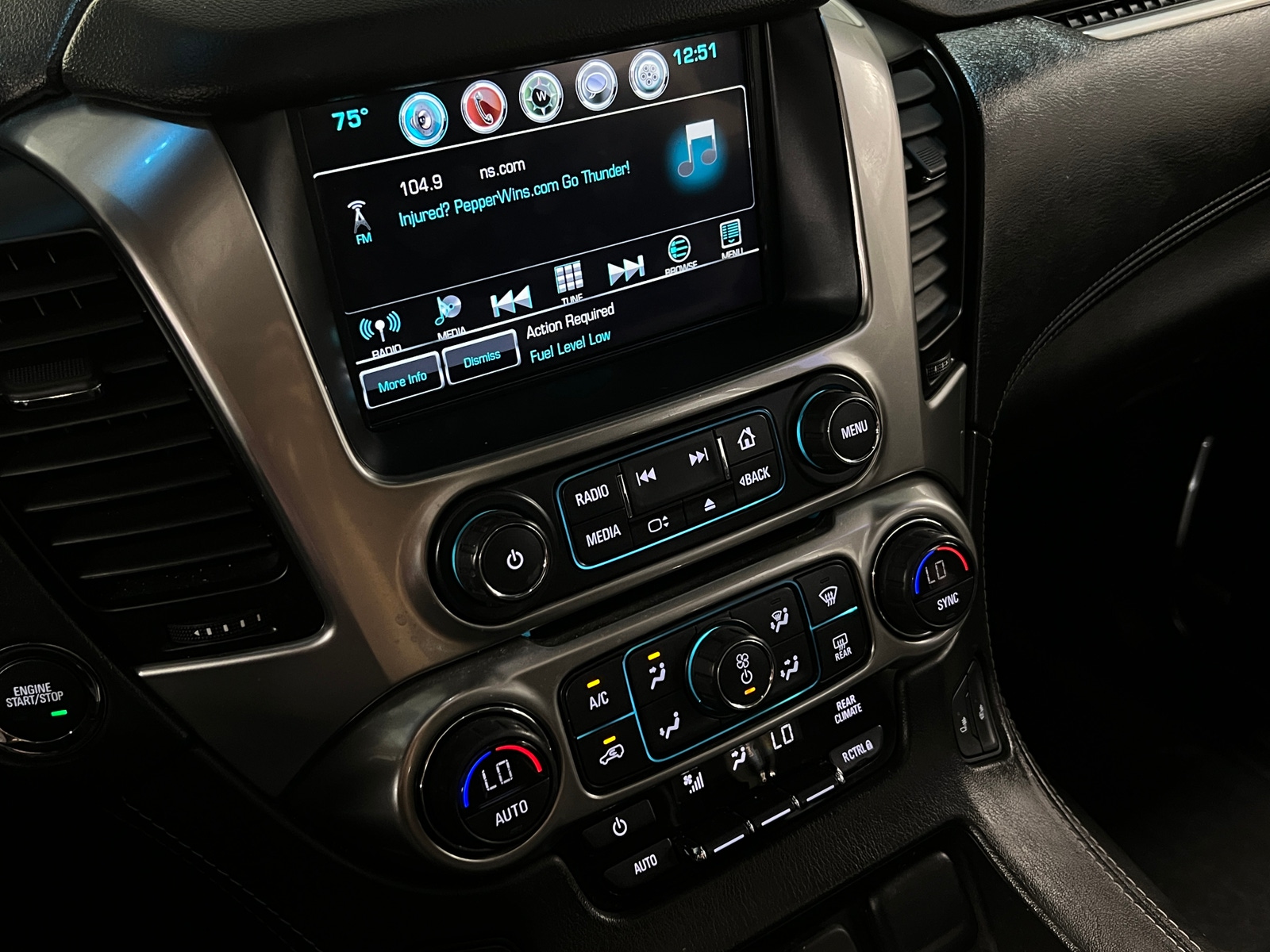 Thumbnail: 2019 Chevrolet Suburban - 3