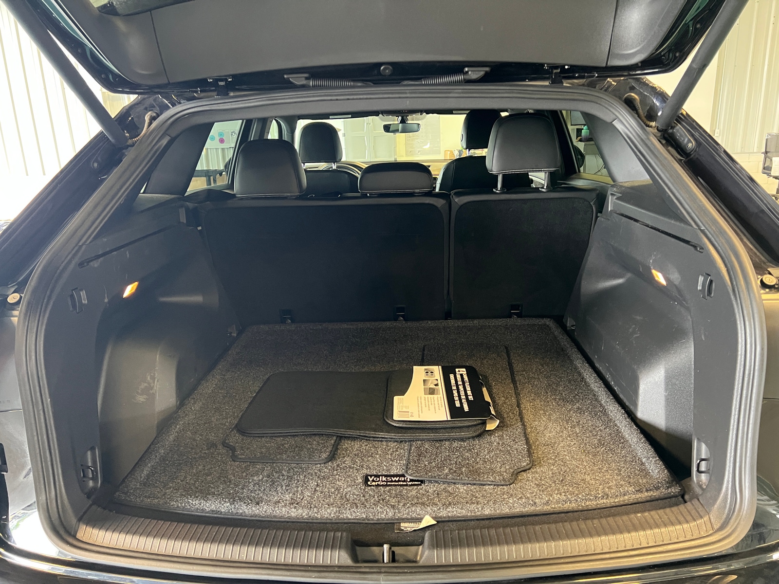 Thumbnail: 2021 Volkswagen Atlas - 7