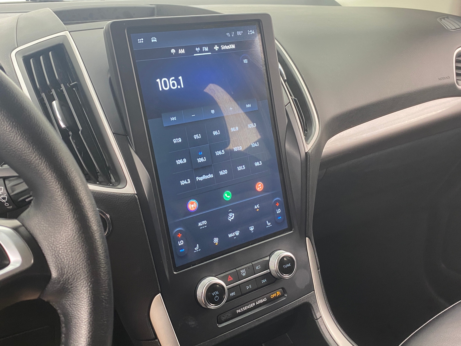 Thumbnail: 2024 Ford Edge - 3