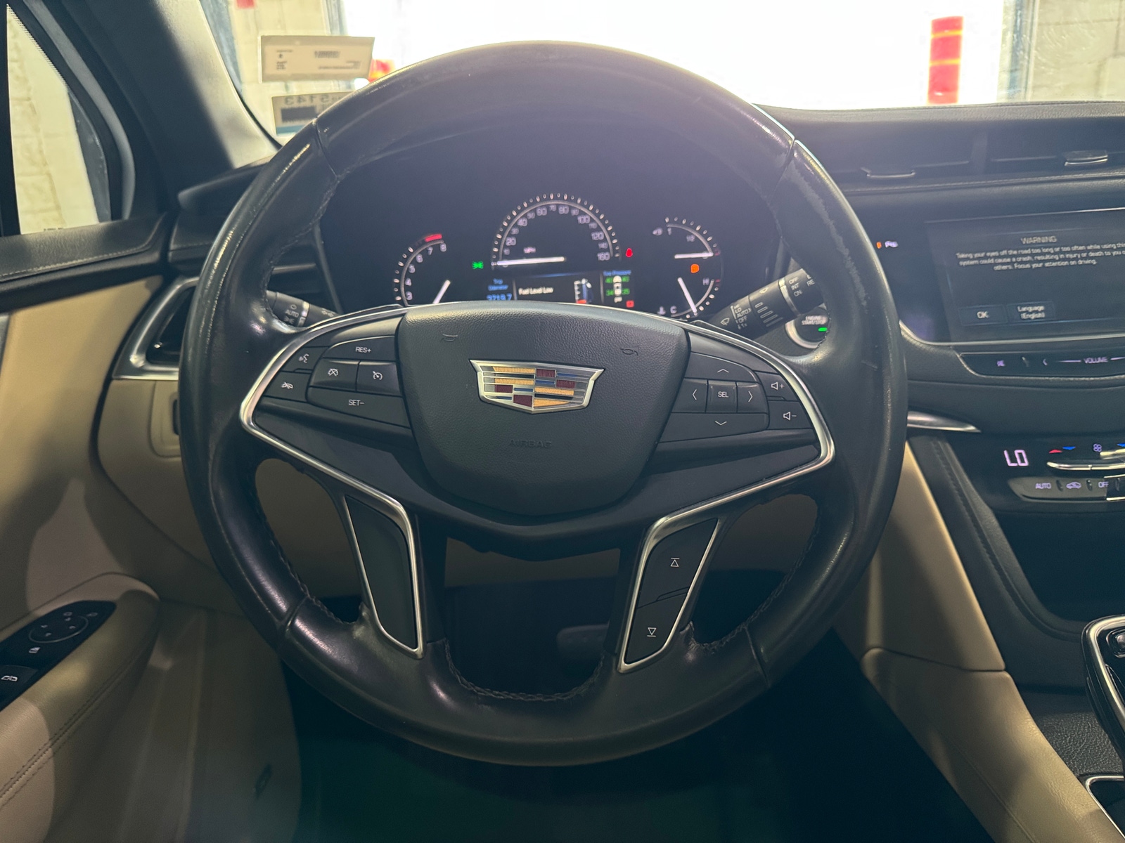 Thumbnail: 2019 Cadillac XT5 - 4