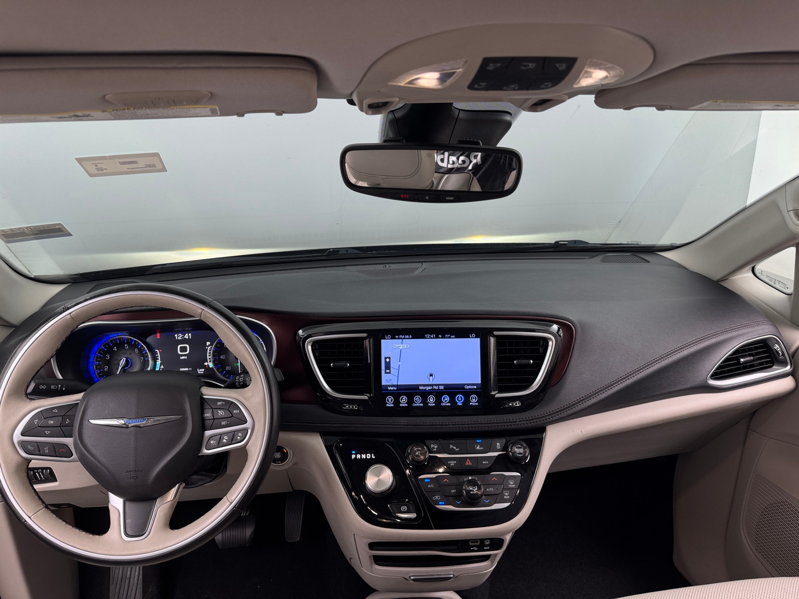Thumbnail: 2017 Chrysler Pacifica - 2