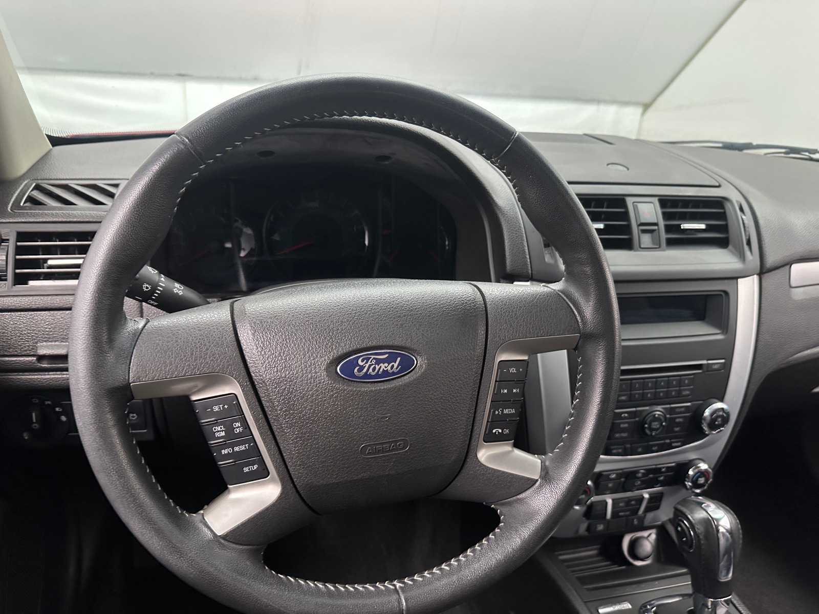 Thumbnail: 2011 Ford Fusion - 4