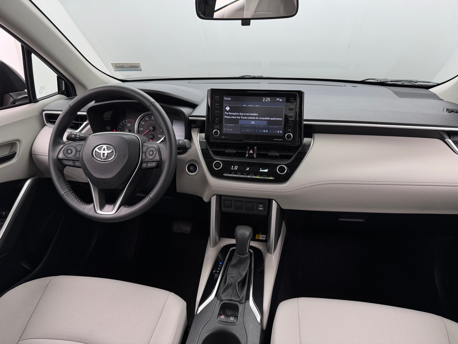 Thumbnail: 2022 Toyota Corolla Cross - 3