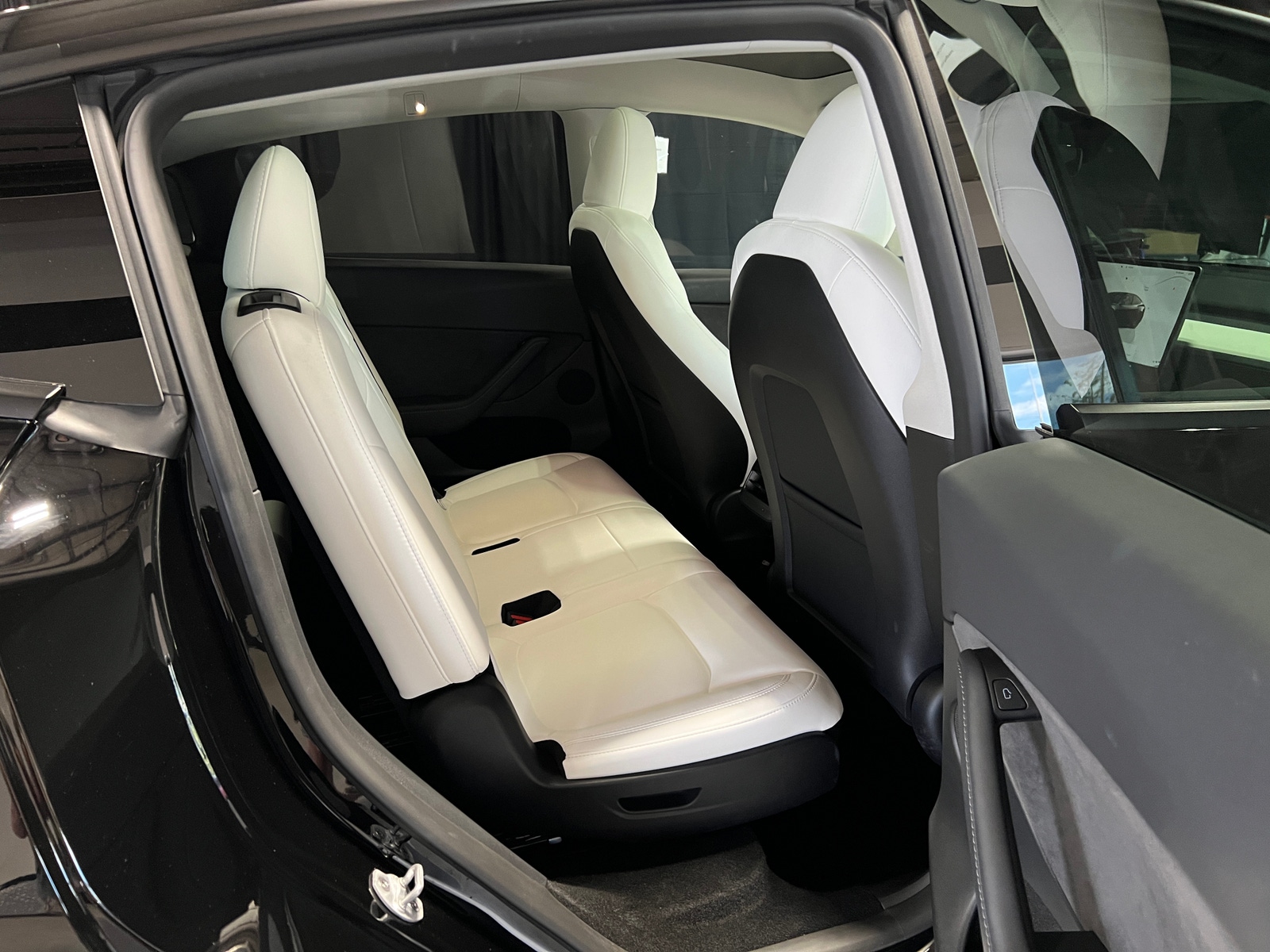 Thumbnail: 2024 Tesla Model Y - 5