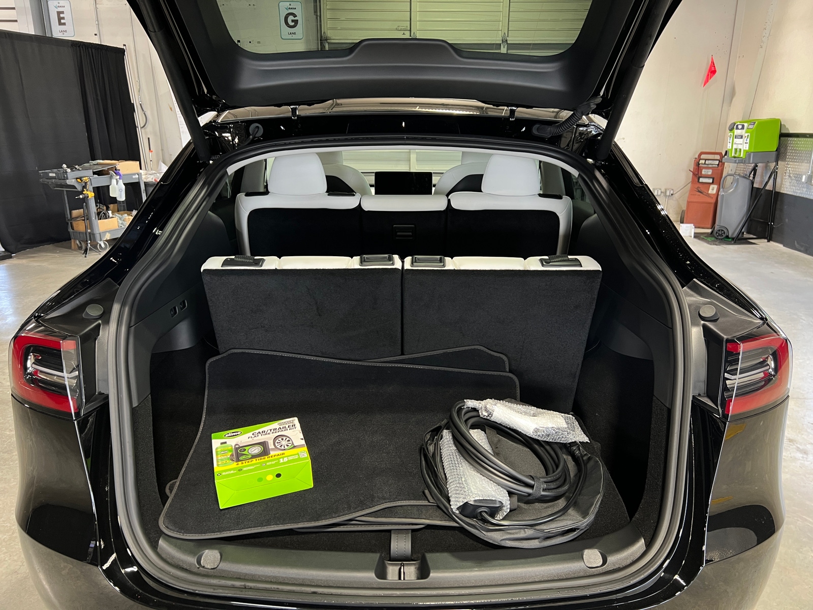 Thumbnail: 2024 Tesla Model Y - 6