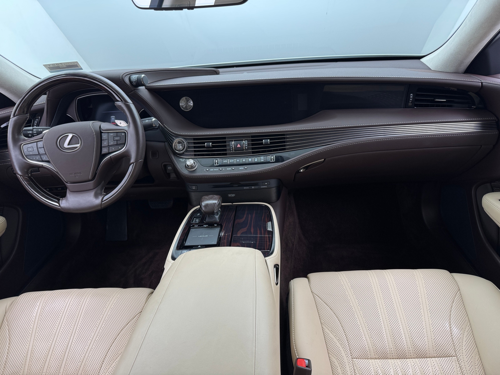 Thumbnail: 2018 Lexus LS - 3