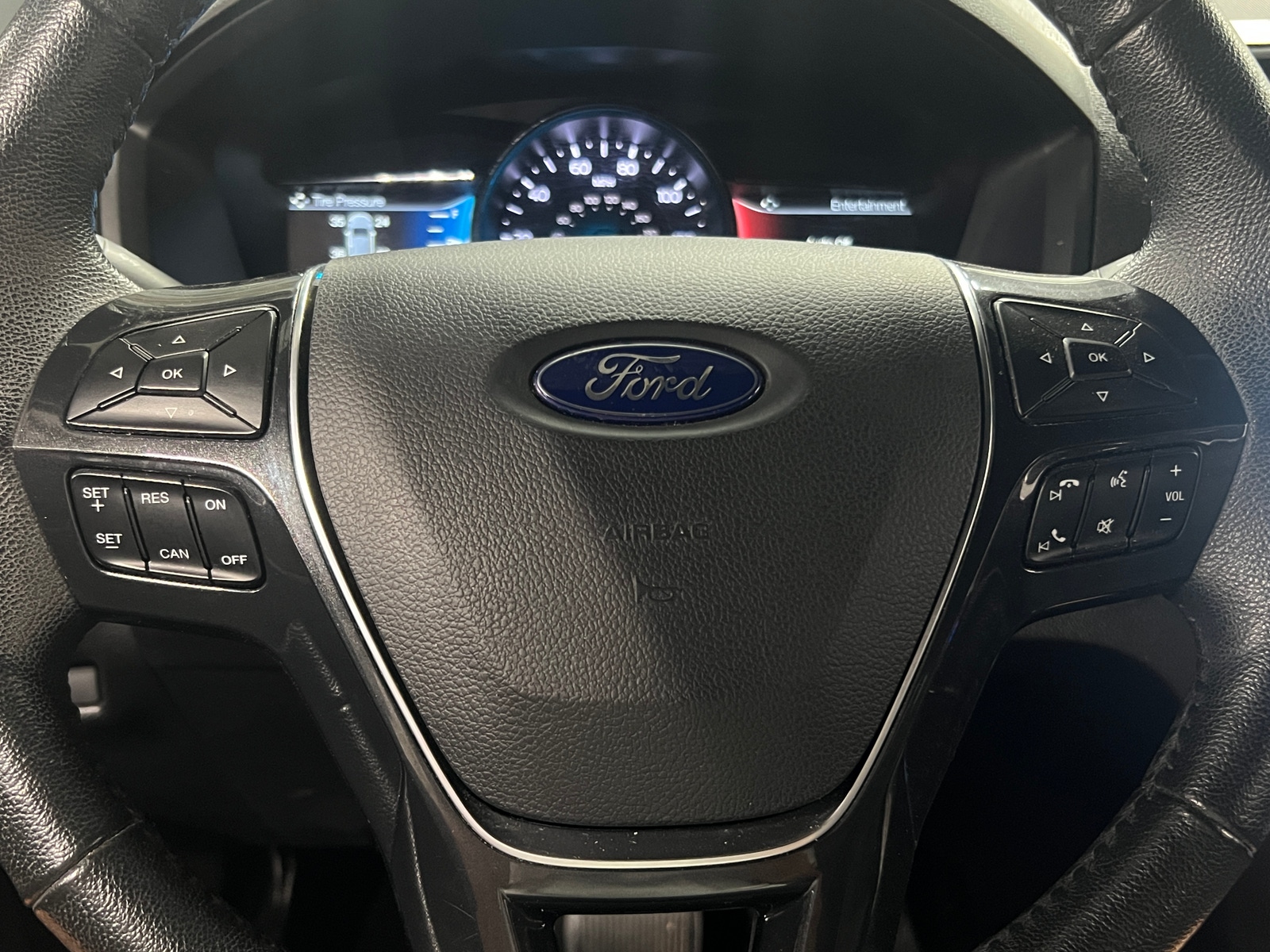 Thumbnail: 2018 Ford Explorer - 4