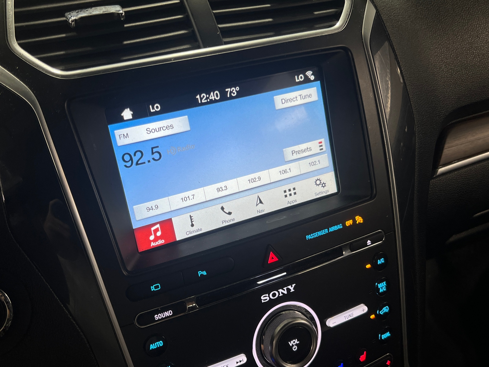 Thumbnail: 2018 Ford Explorer - 3