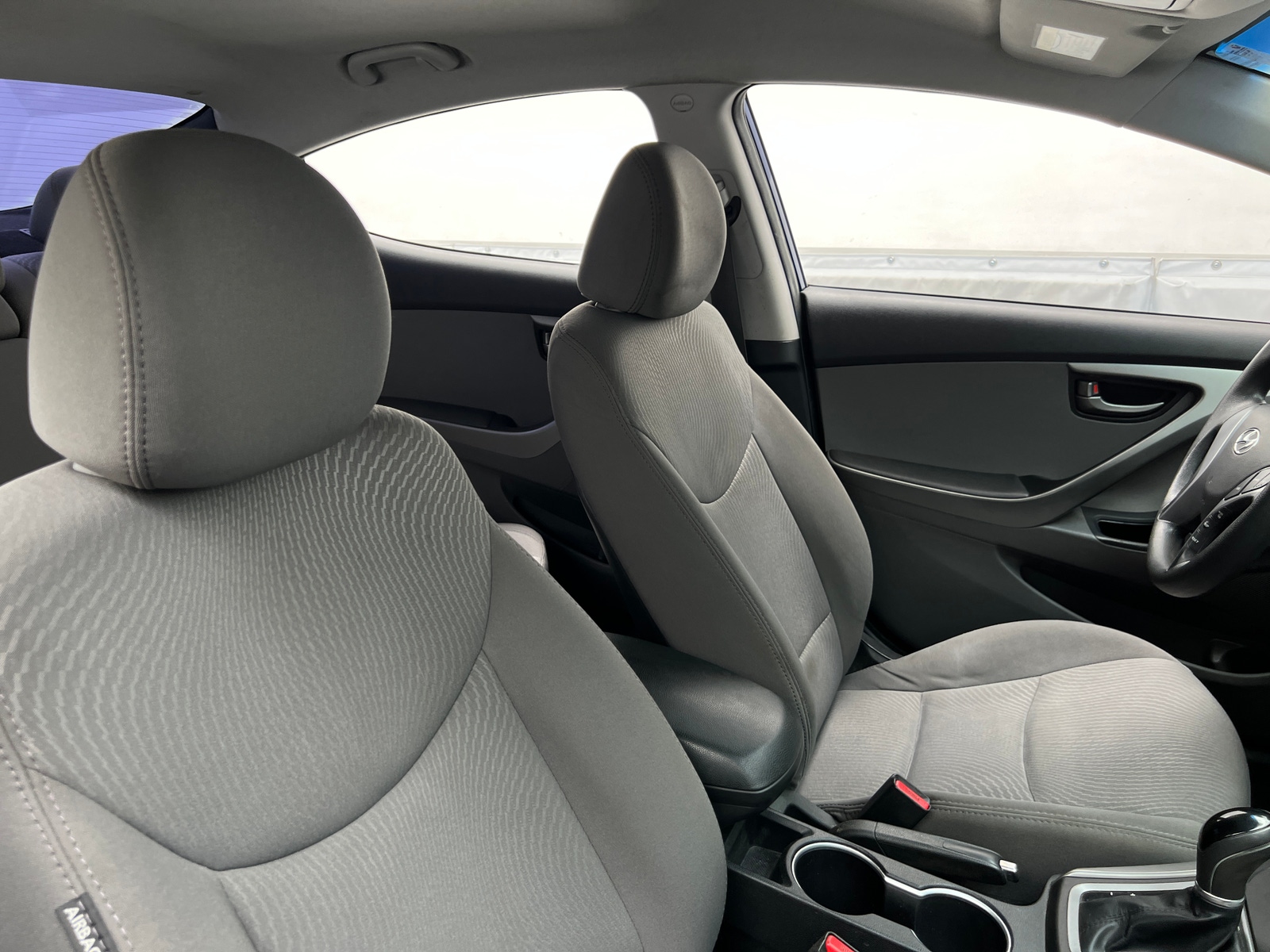 Thumbnail: 2015 Hyundai Elantra - 2
