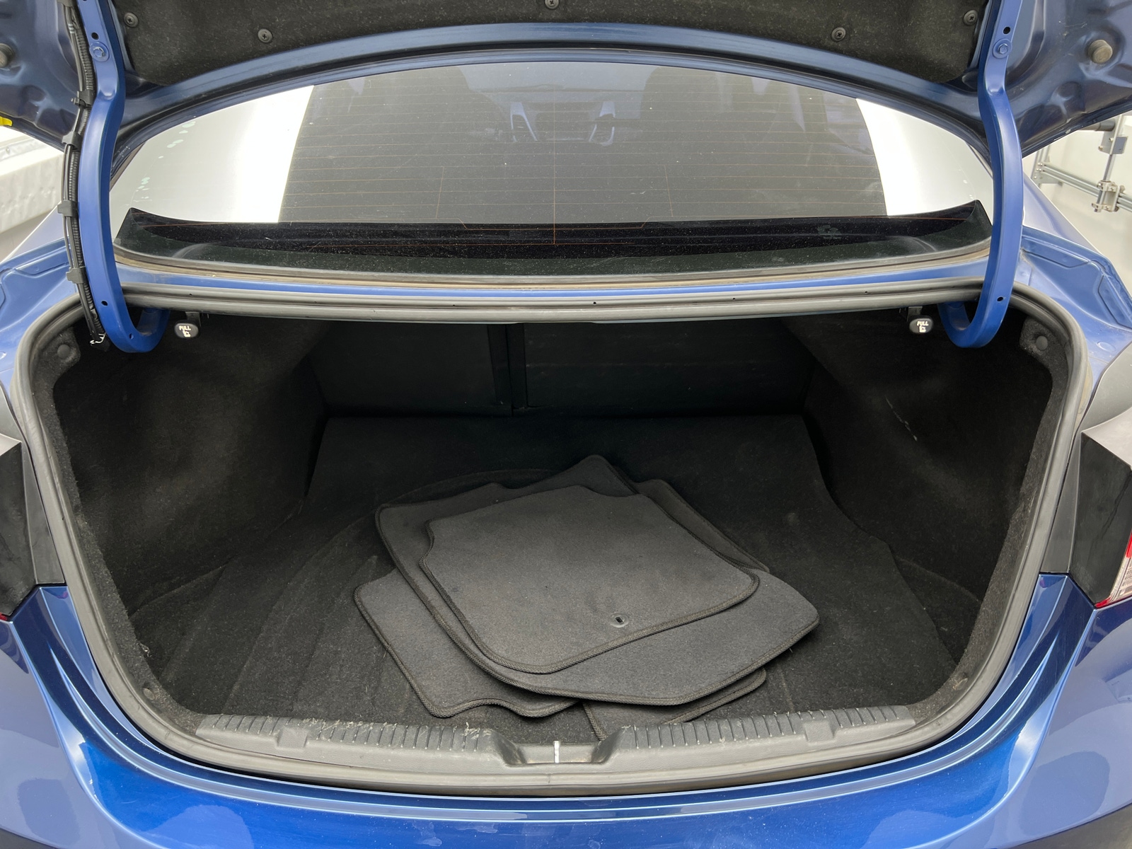 Thumbnail: 2015 Hyundai Elantra - 7
