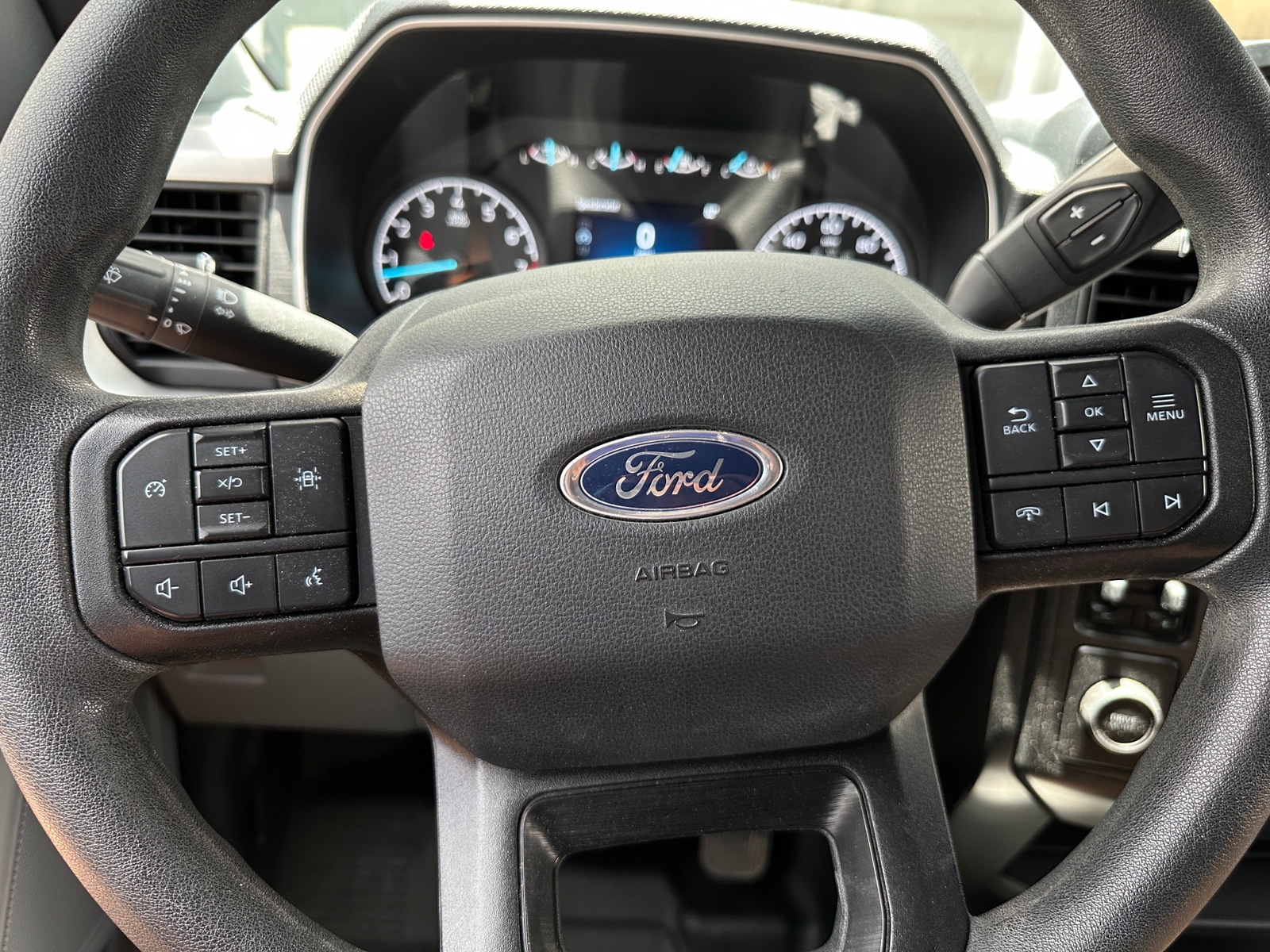 Thumbnail: 2022 Ford Econoline - 5