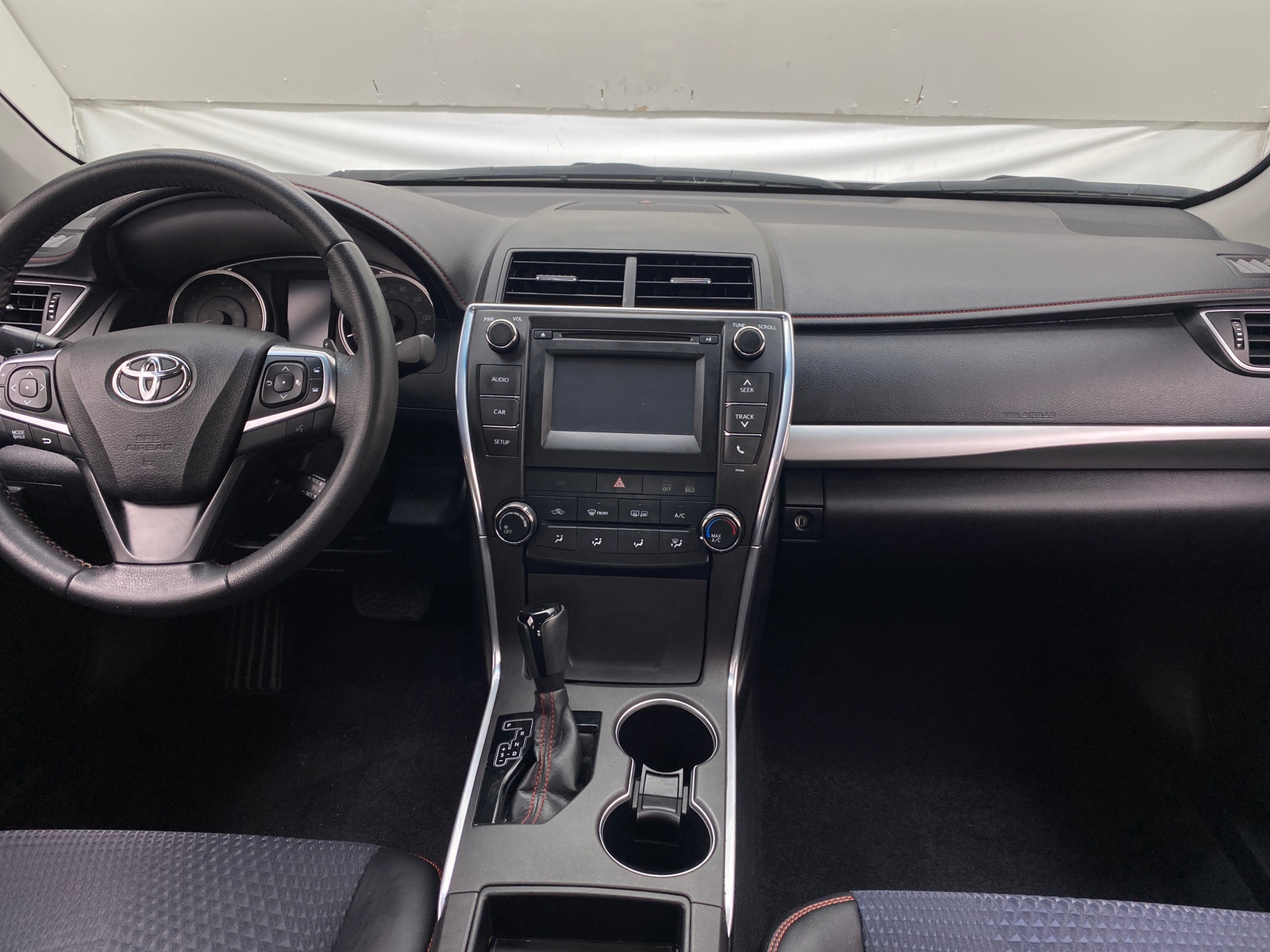 Thumbnail: 2015 Toyota Camry - 3