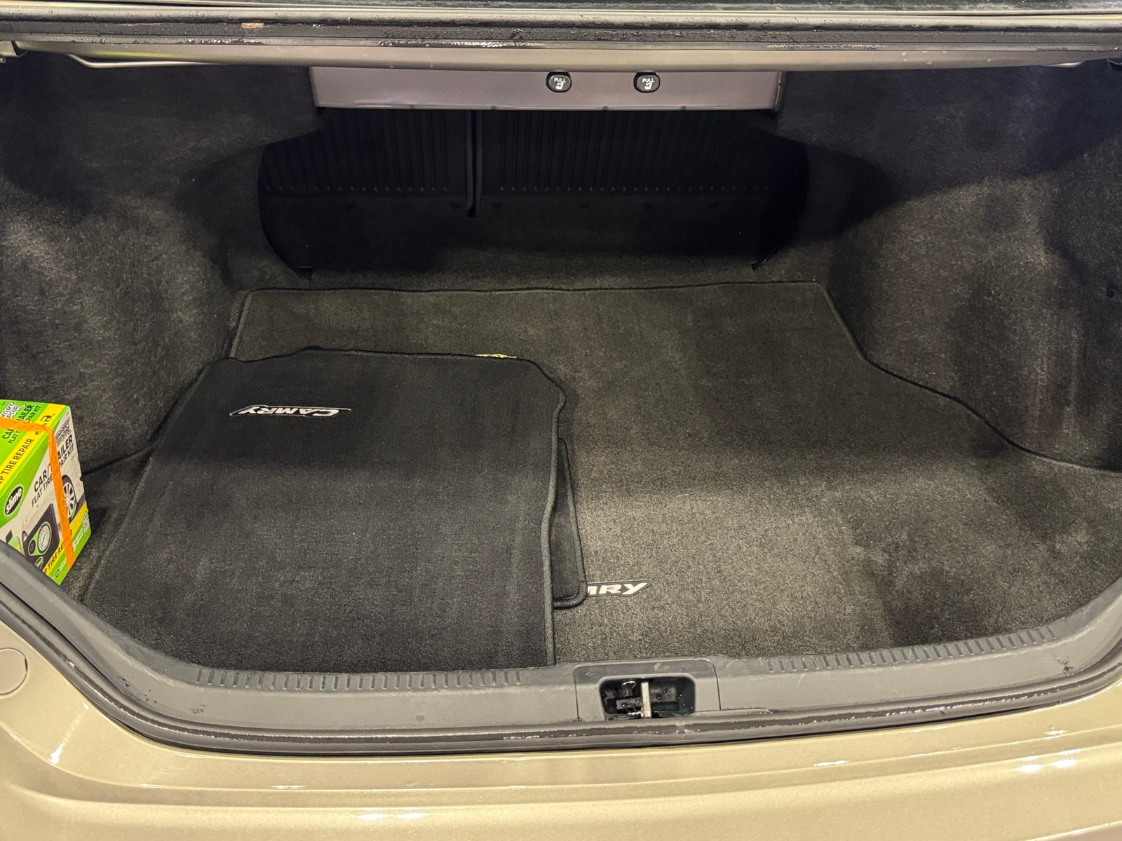 Thumbnail: 2015 Toyota Camry - 7