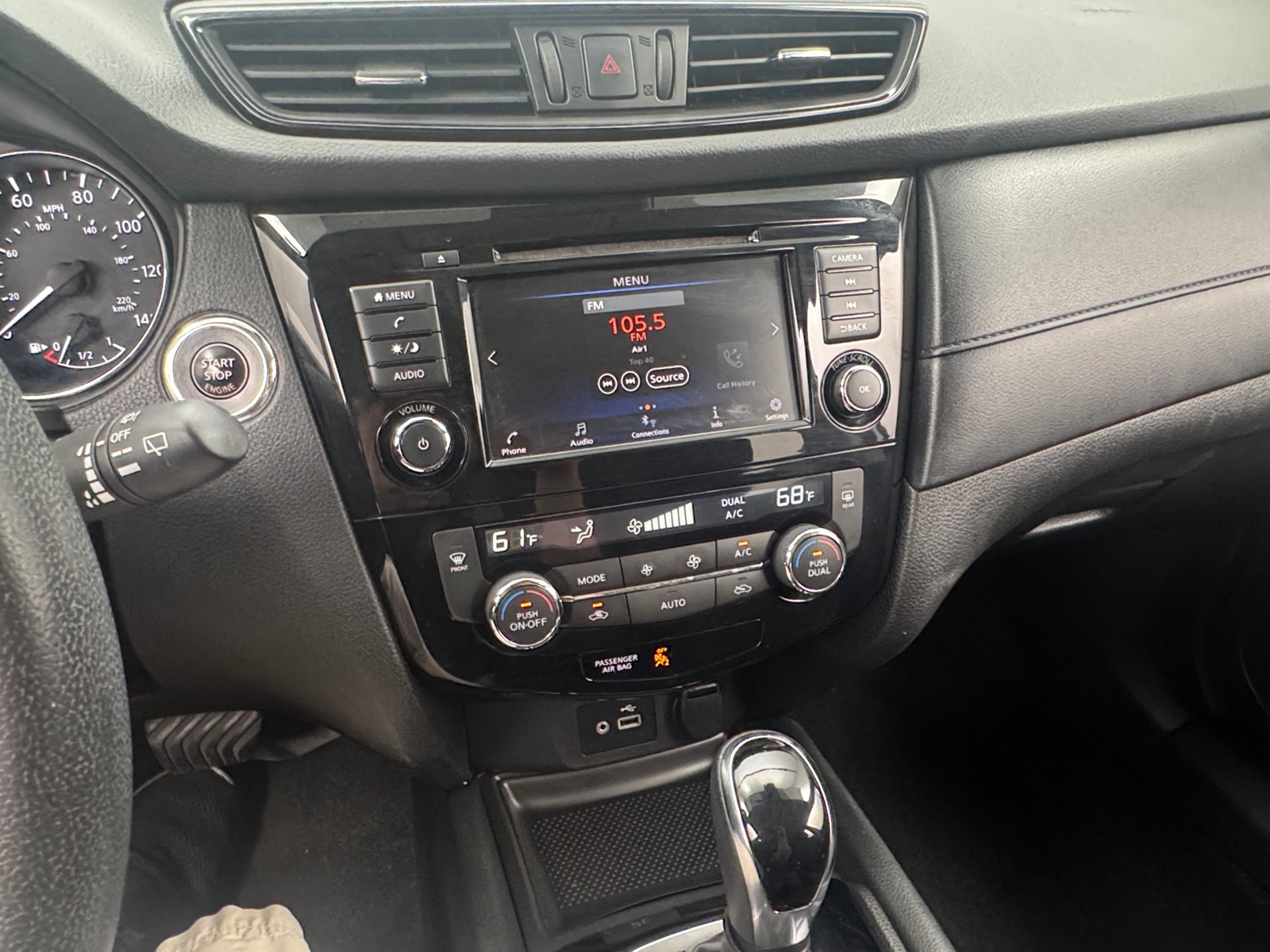 Thumbnail: 2019 Nissan Rogue - 4