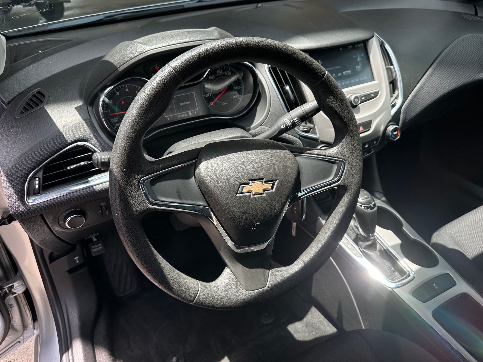 Thumbnail: 2018 Chevrolet Cruze - 5
