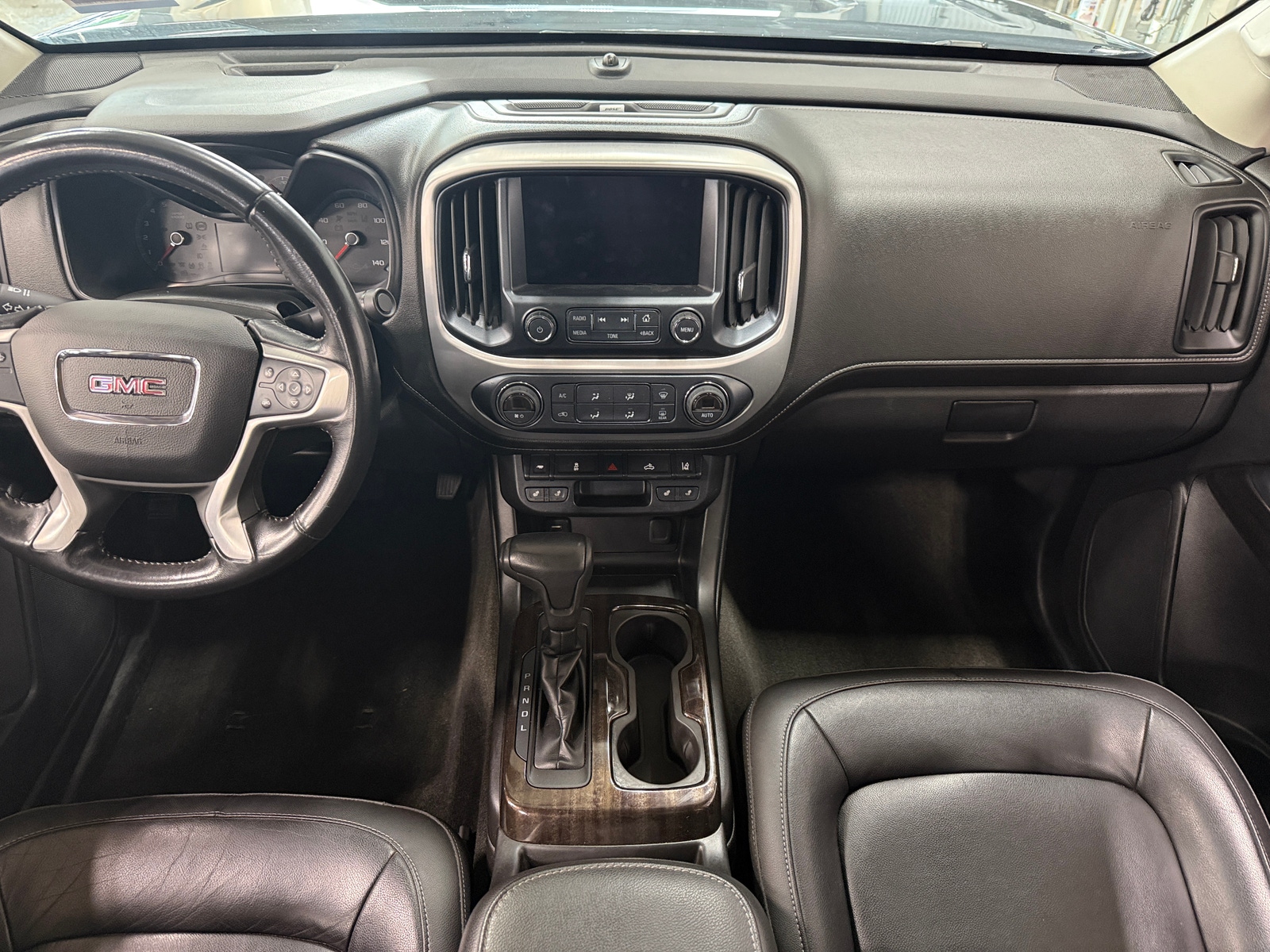 Thumbnail: 2017 GMC Canyon - 2