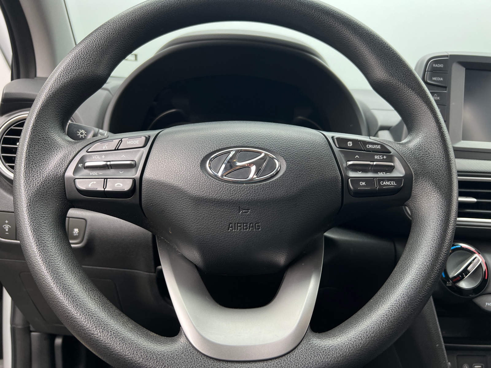 Thumbnail: 2019 Hyundai Kona - 5